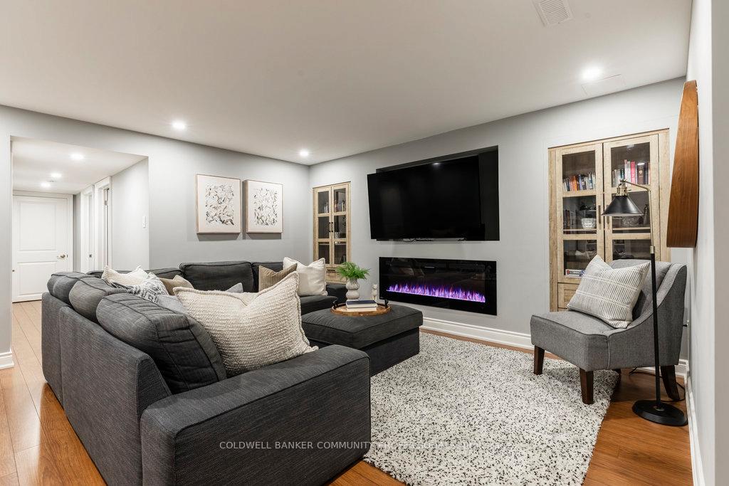 Photo 36 of 142 Painter Terrace, Hamilton, Waterdown — HOMEH
