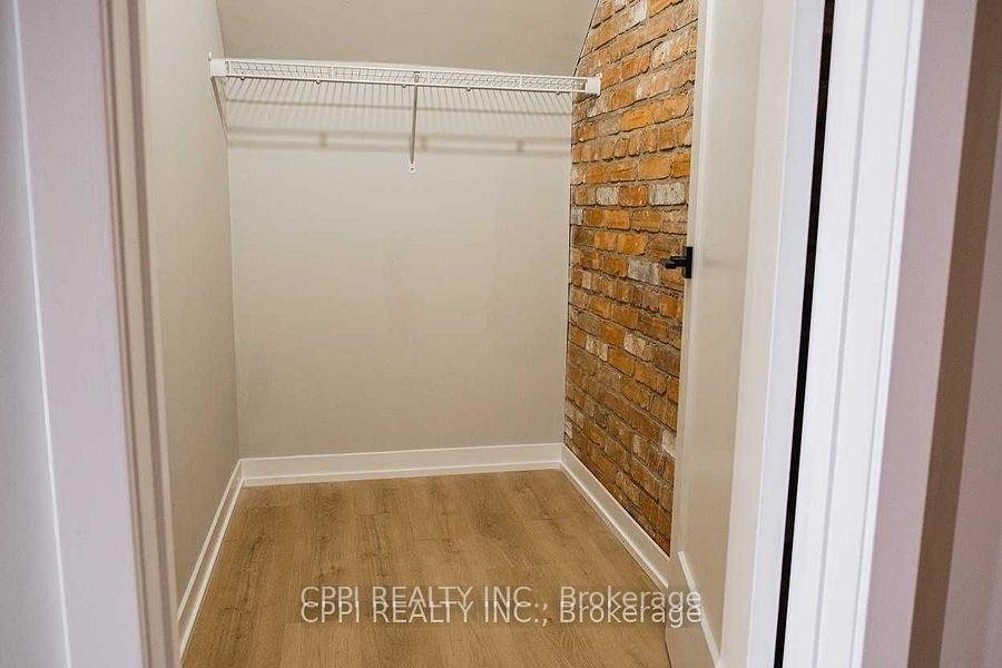 Photo 5 of Unit 216, 140 Simcoe Street, Peterborough, Town Ward 3 — HOMEH