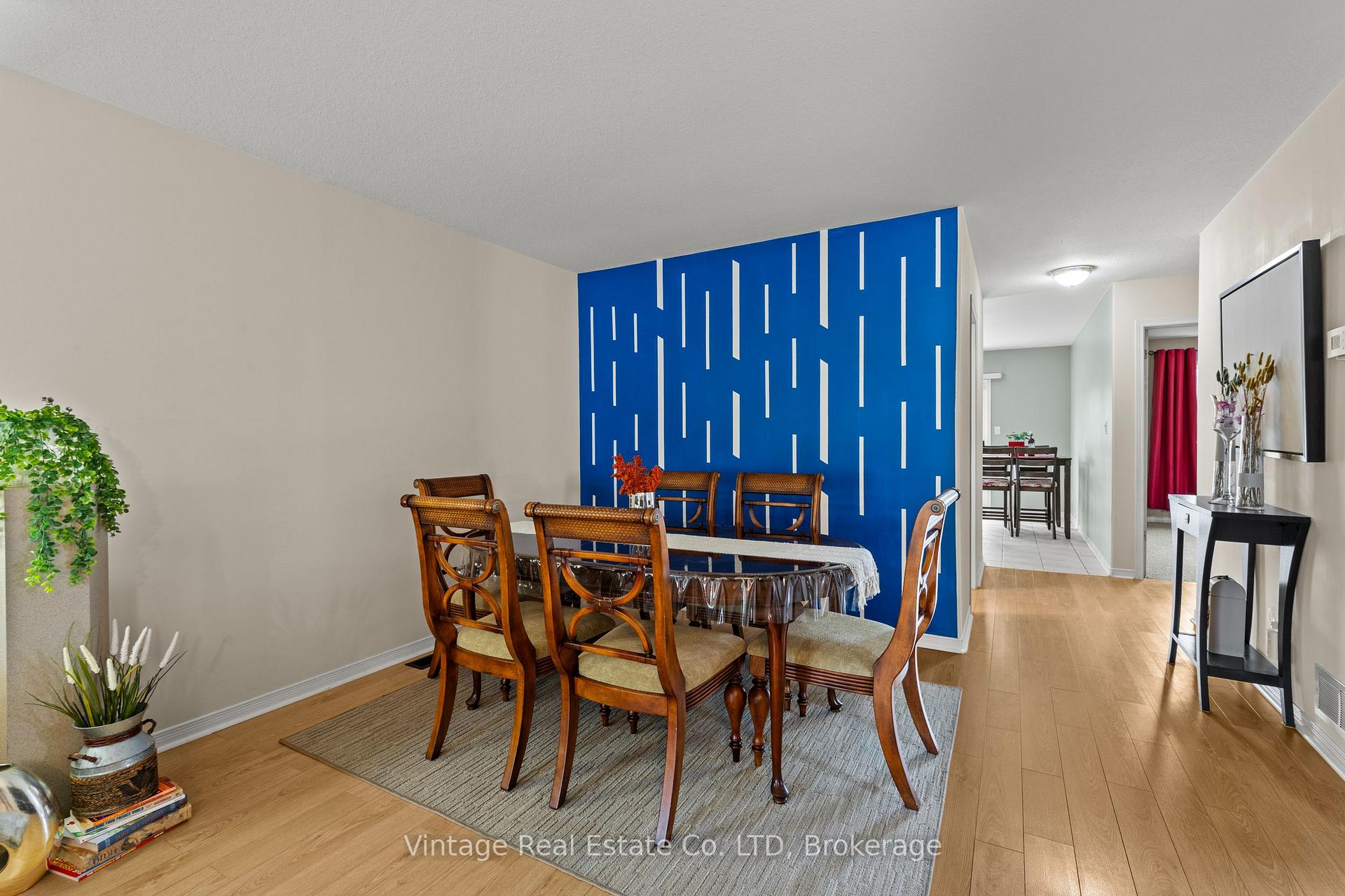 Photo 10 of 278 Oakcrest Avenue, Welland, West Welland — HOMEH