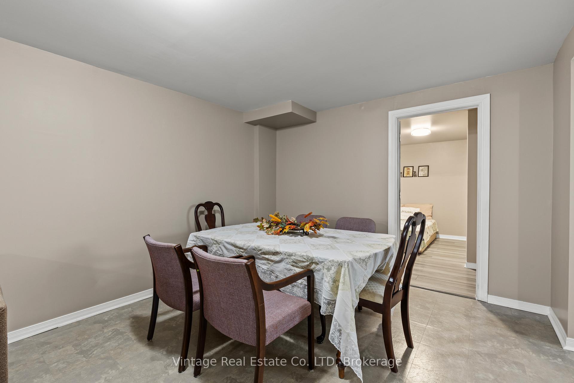 Photo 23 of 278 Oakcrest Avenue, Welland, West Welland — HOMEH