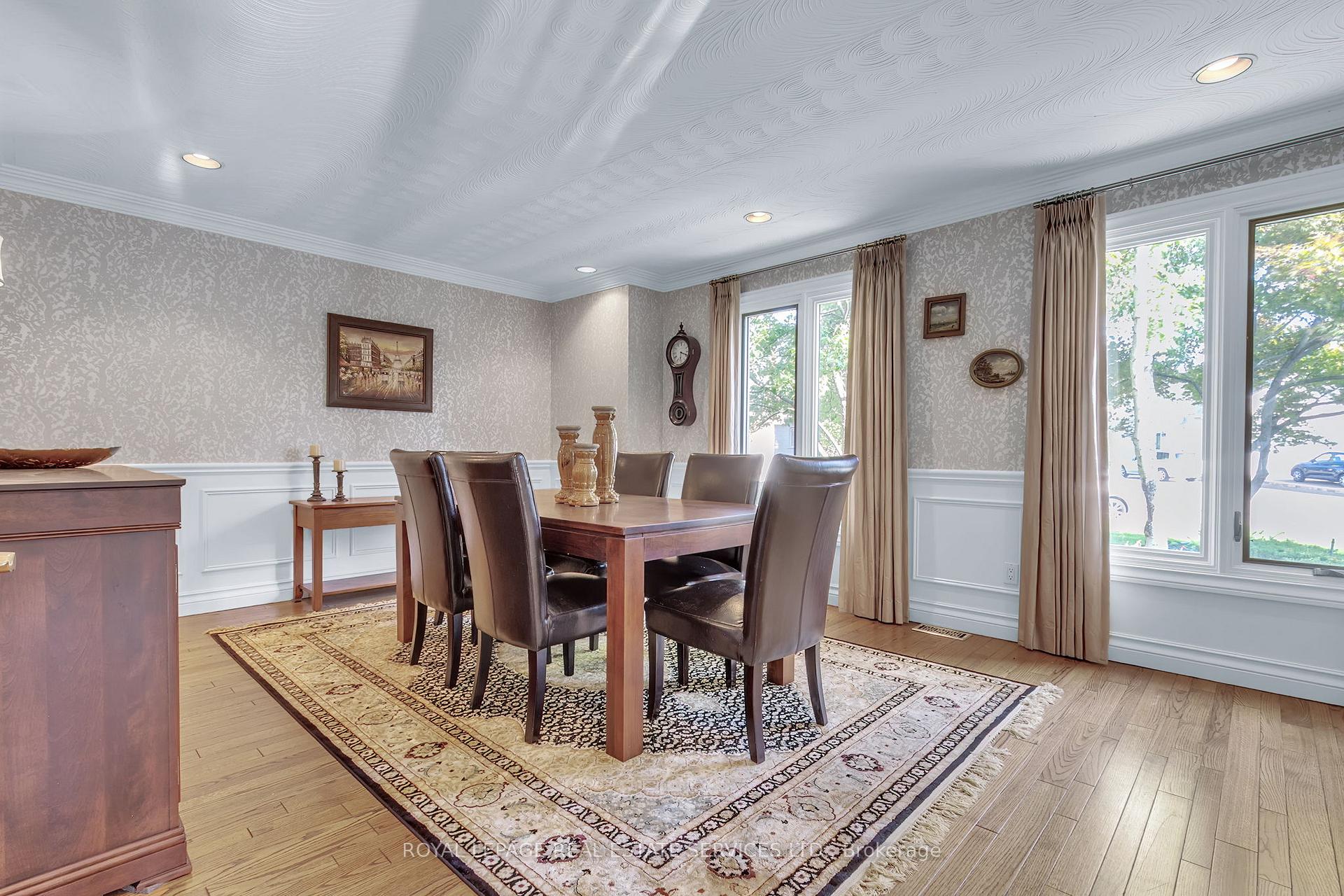 Photo 5 of 59 Elodia Court, Hamilton, Gurnett — HOMEH