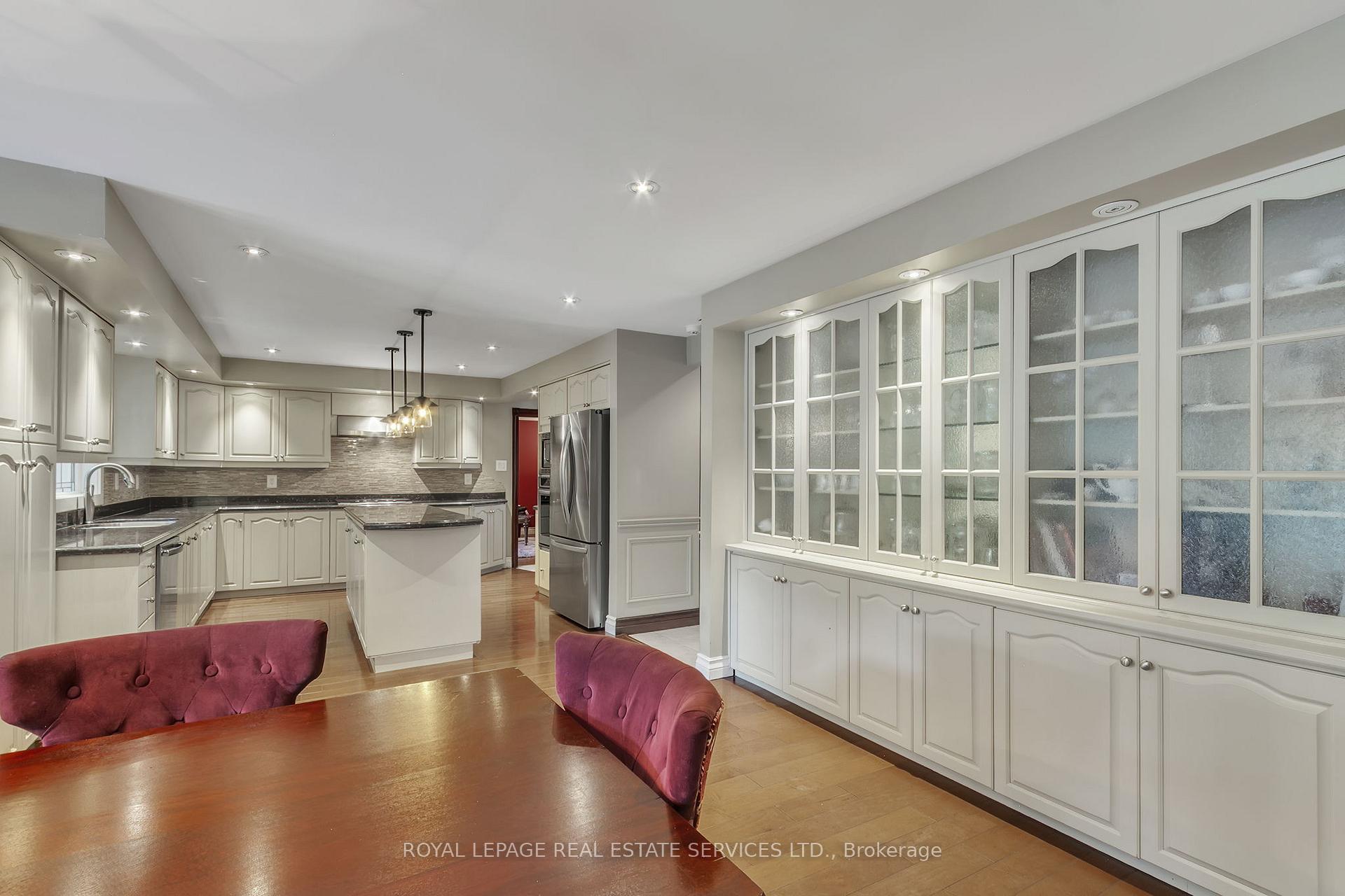 Photo 12 of 59 Elodia Court, Hamilton, Gurnett — HOMEH