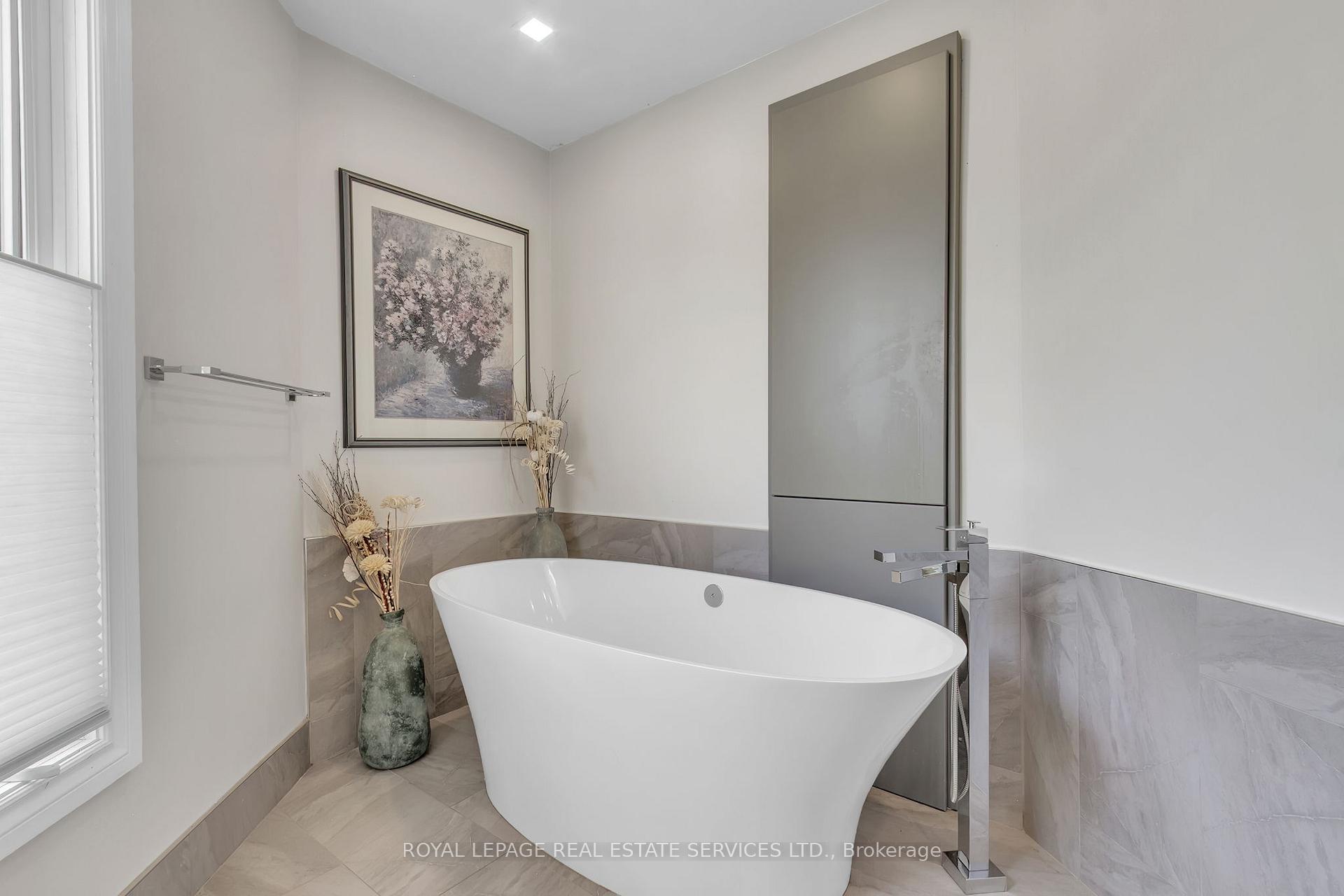 Photo 23 of 59 Elodia Court, Hamilton, Gurnett — HOMEH