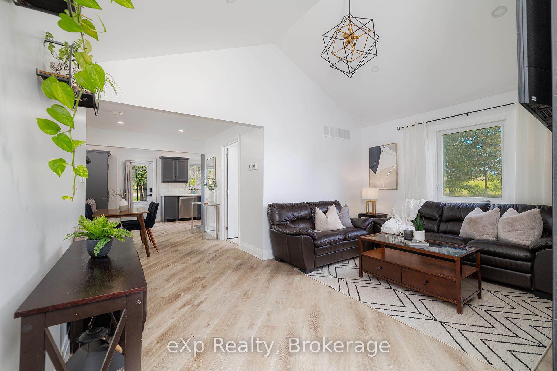 Photo 10 of 401250 Grey 4 Road, West Grey — HOMEH