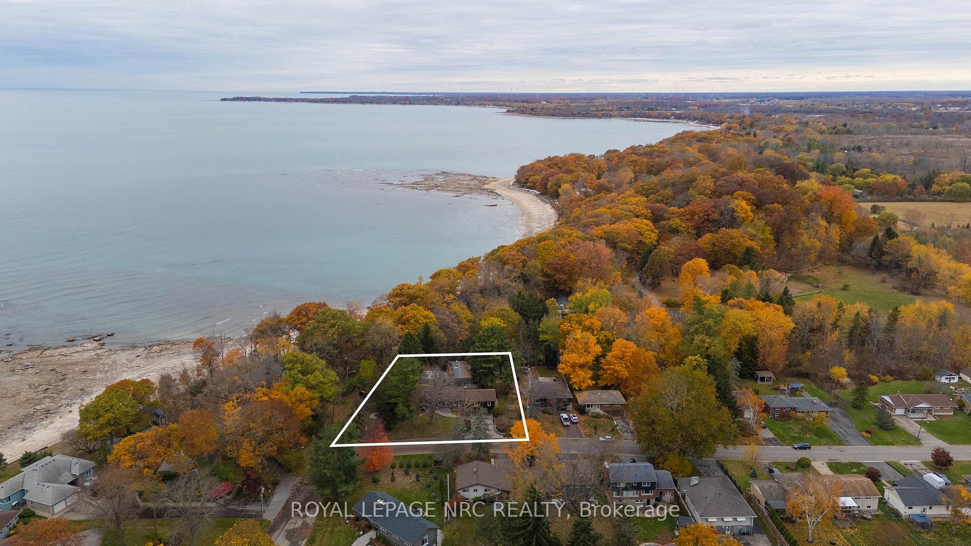 Photo 45 of 4 Cedar Street, Port Colborne, Sugarloaf — HOMEH