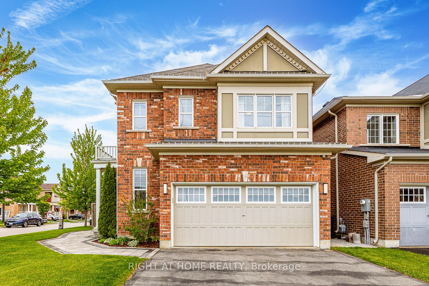Photo 3 of 41 Stedford Crescent, Brampton, Northwest Brampton — HOMEH