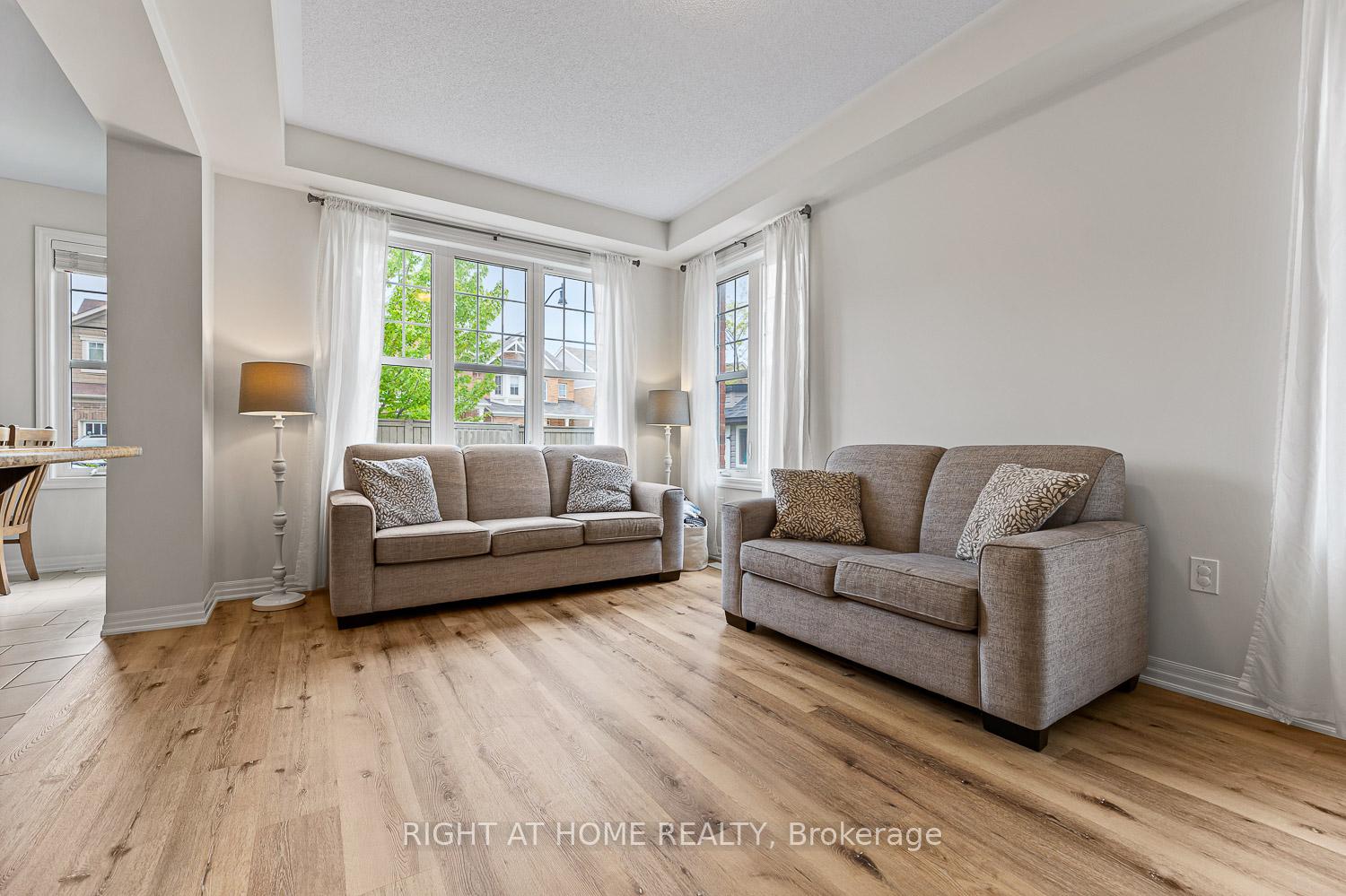 Photo 15 of 41 Stedford Crescent, Brampton, Northwest Brampton — HOMEH