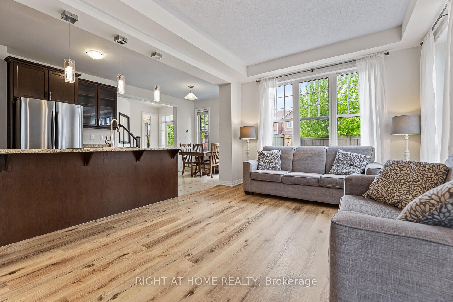 Photo 16 of 41 Stedford Crescent, Brampton, Northwest Brampton — HOMEH