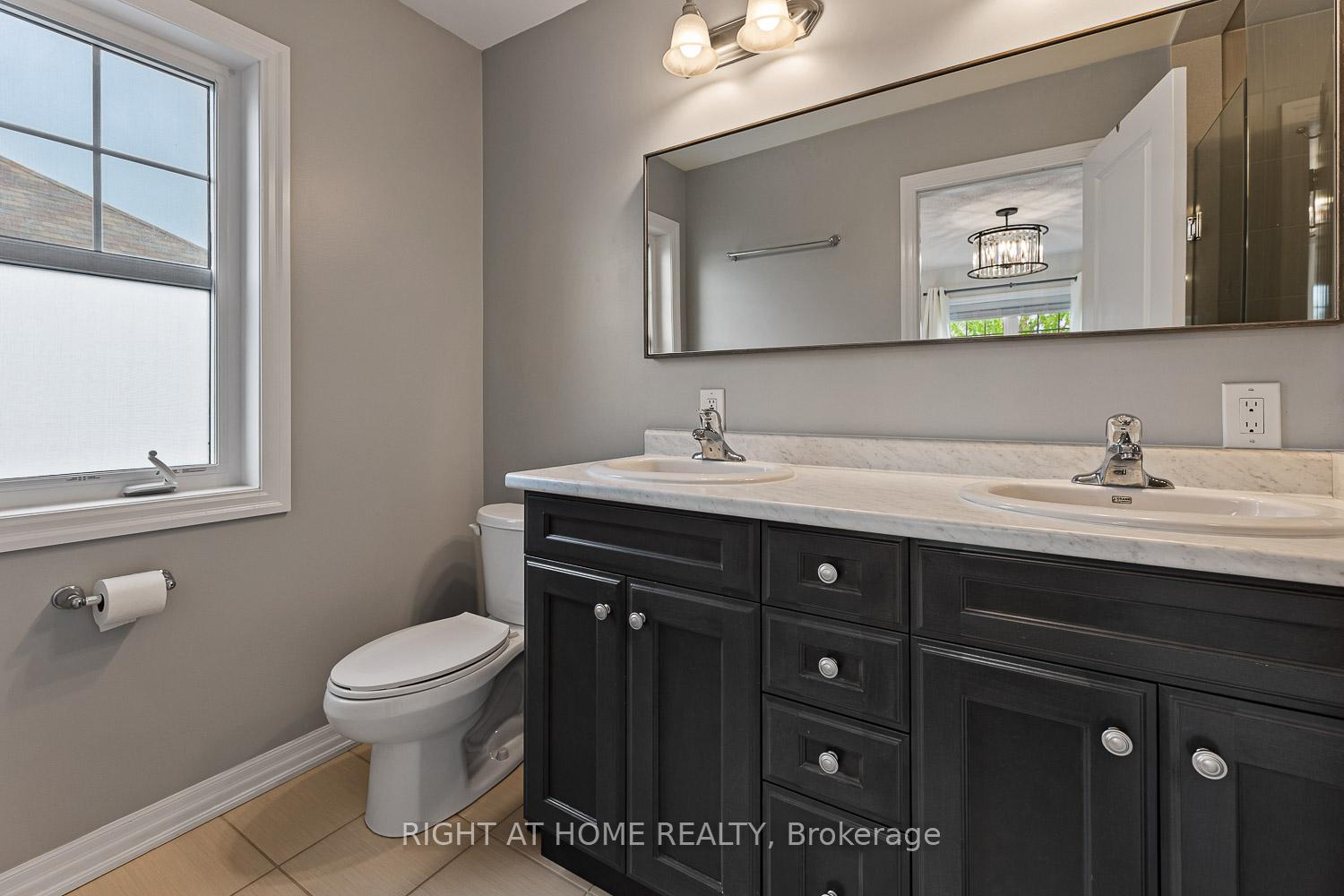 Photo 30 of 41 Stedford Crescent, Brampton, Northwest Brampton — HOMEH