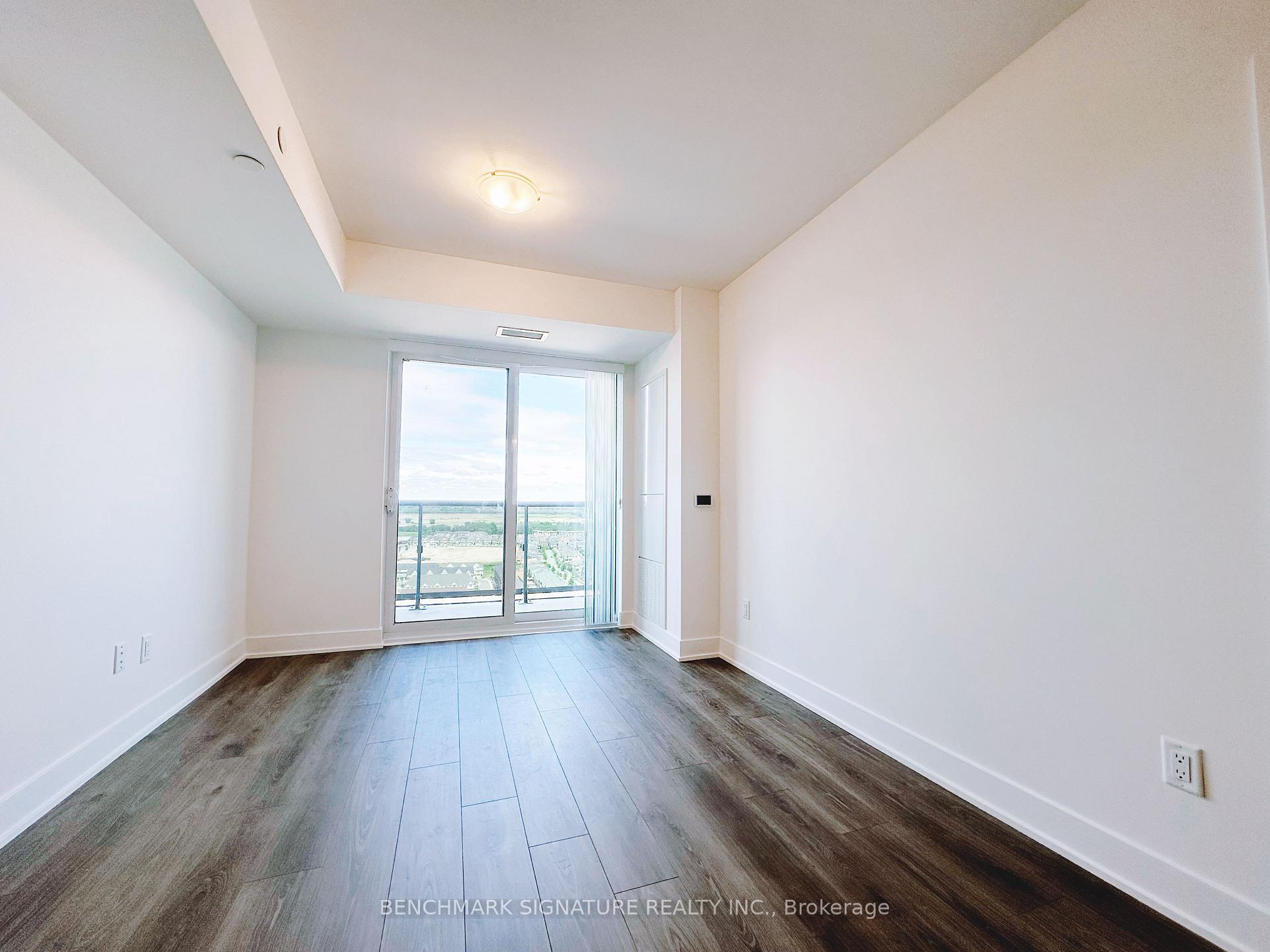 Photo 4 of Unit 2318, 2545 Simcoe Street N, Oshawa, Windfields — HOMEH