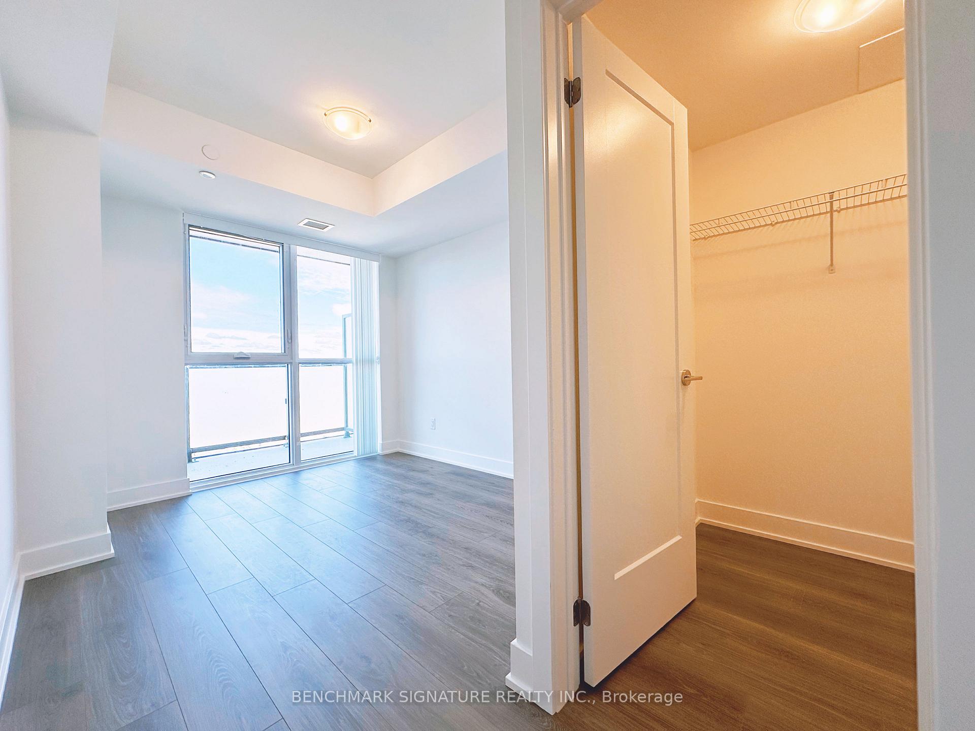Photo 6 of Unit 2318, 2545 Simcoe Street N, Oshawa, Windfields — HOMEH