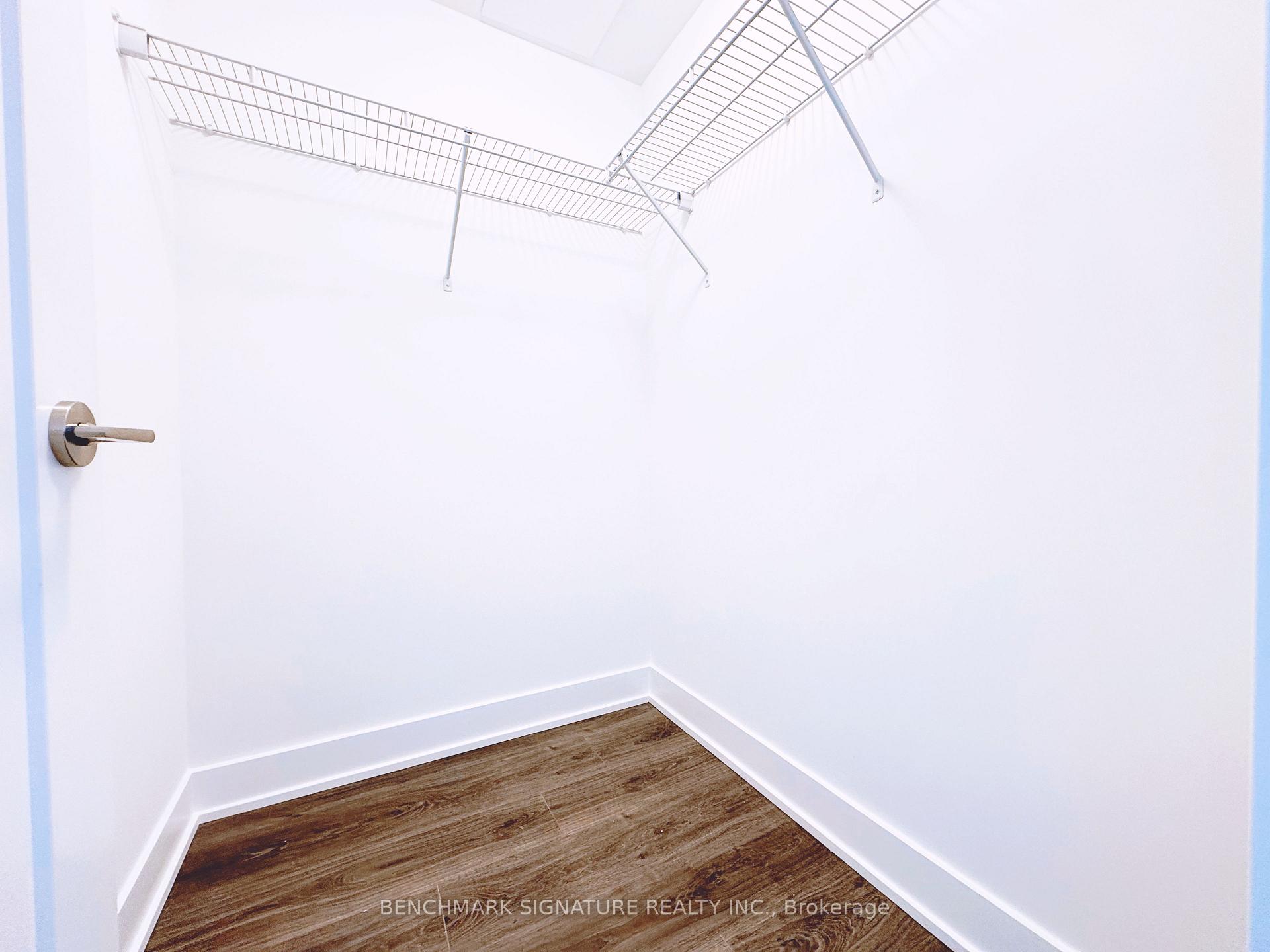 Photo 7 of Unit 2318, 2545 Simcoe Street N, Oshawa, Windfields — HOMEH