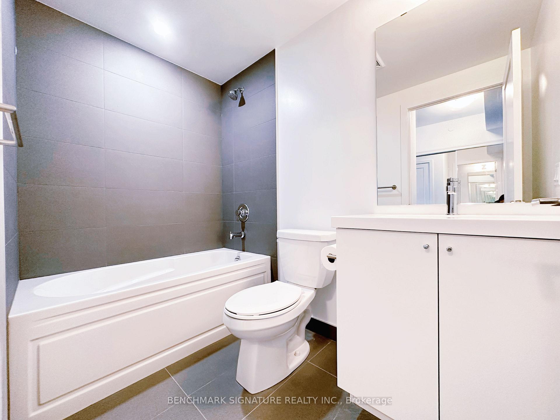 Photo 10 of Unit 2318, 2545 Simcoe Street N, Oshawa, Windfields — HOMEH
