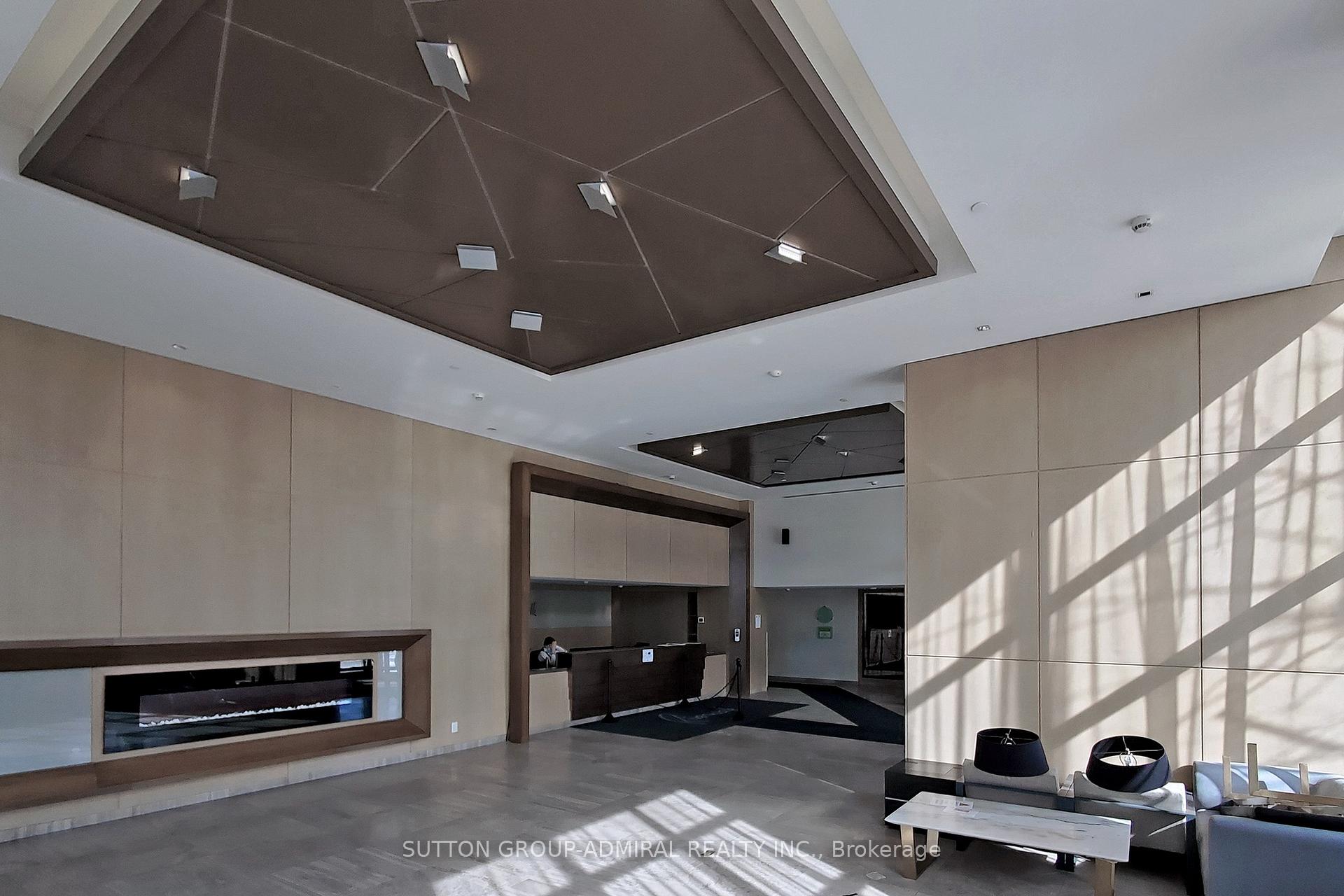 Photo 3 of Unit 726, 18 Uptown Drive, Markham, Unionville — HOMEH