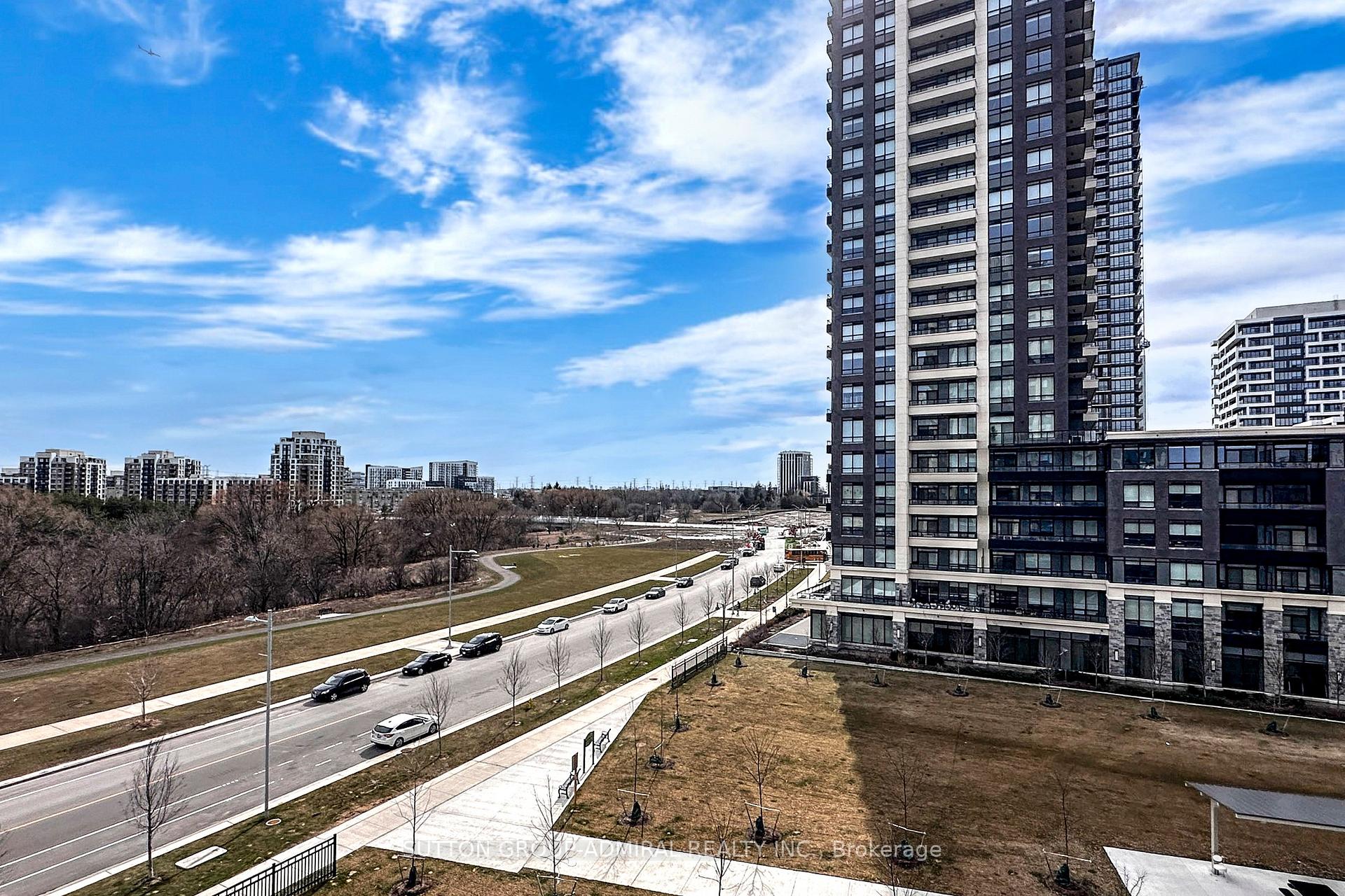 Photo 22 of Unit 726, 18 Uptown Drive, Markham, Unionville — HOMEH