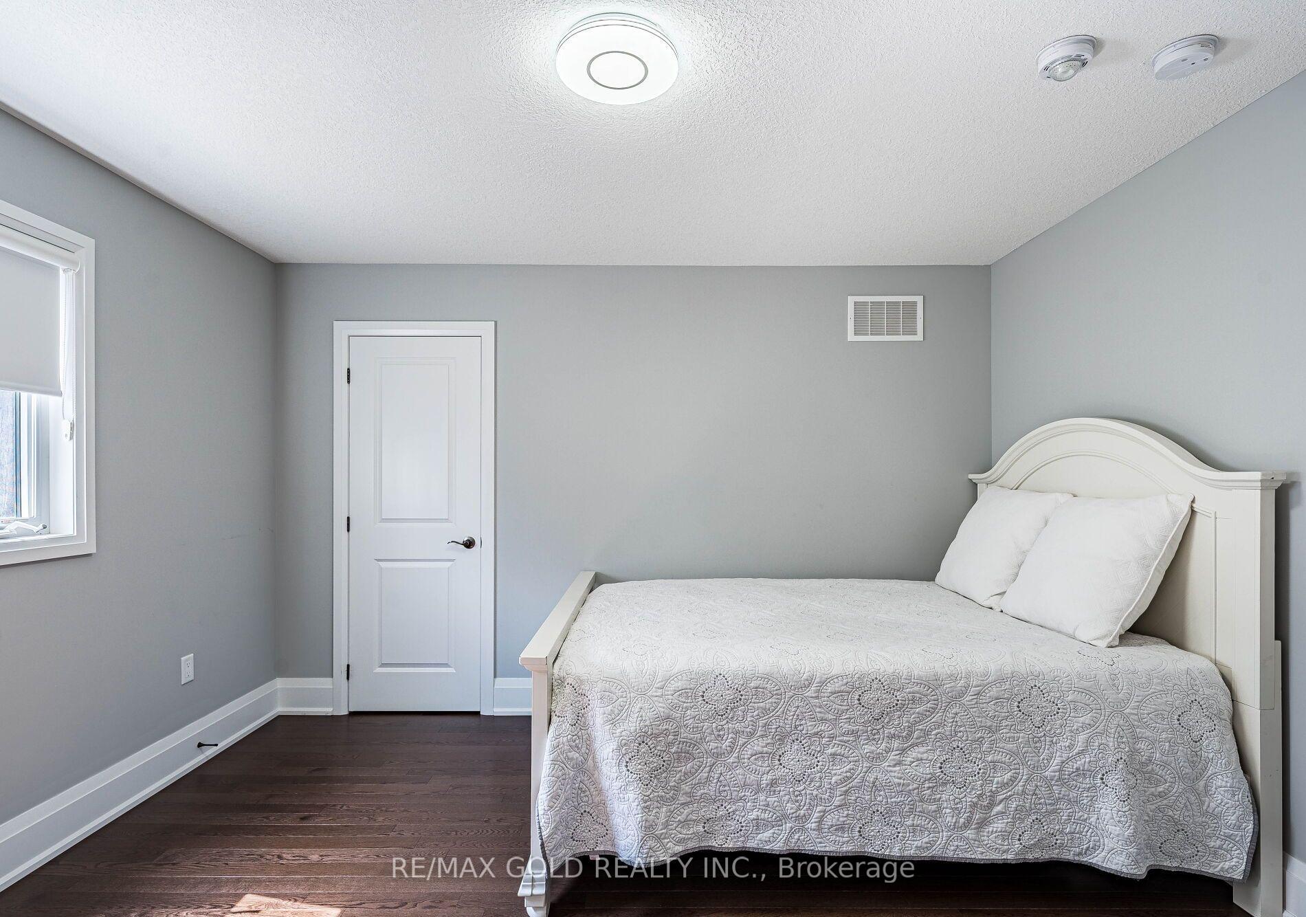 Photo 33 of 220 Eight Avenue, New Tecumseth, Alliston — HOMEH
