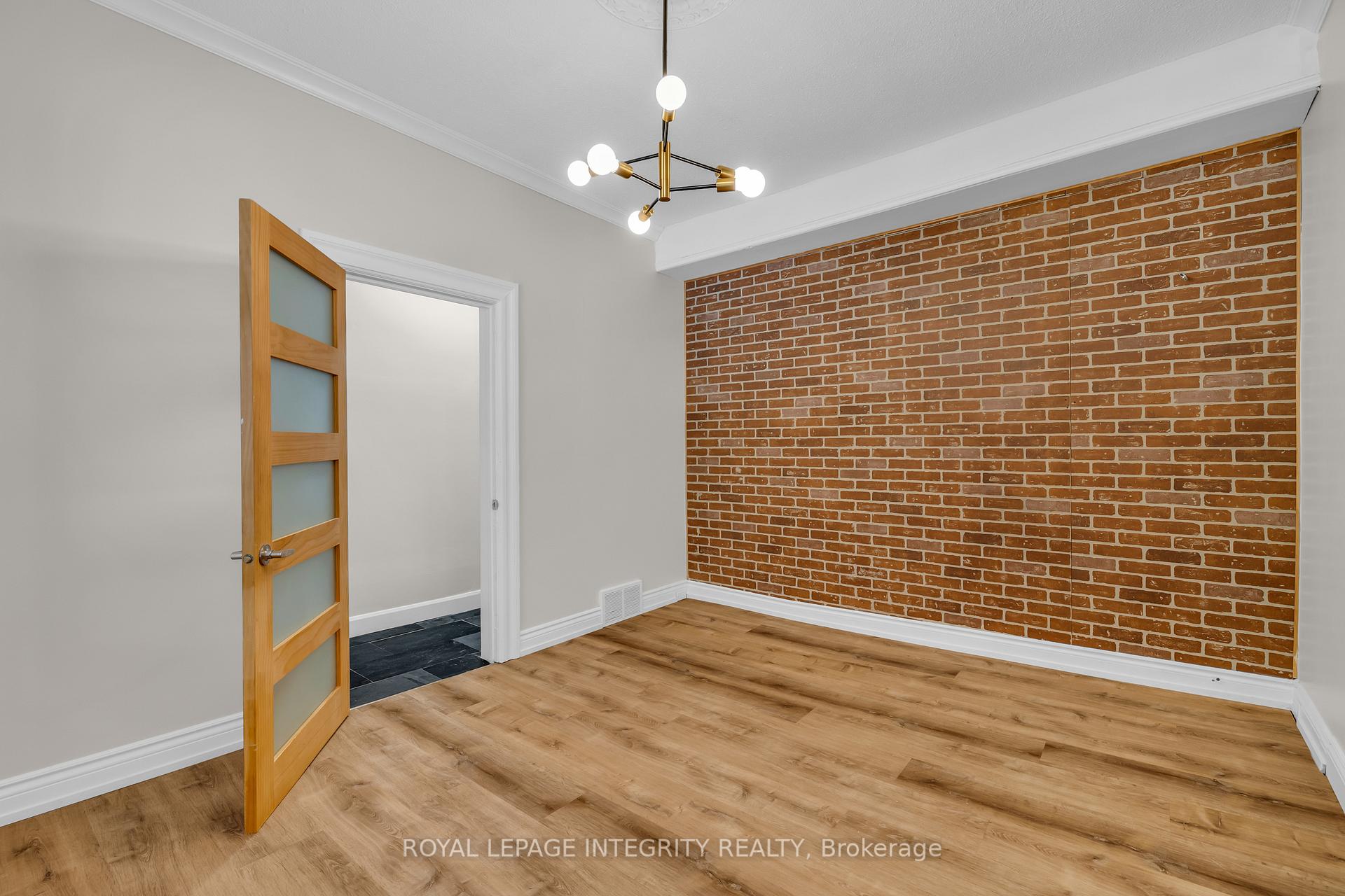 Photo 7 of Unit 1, 111 Spadina Avenue, Ottawa, Hintonburg — HOMEH