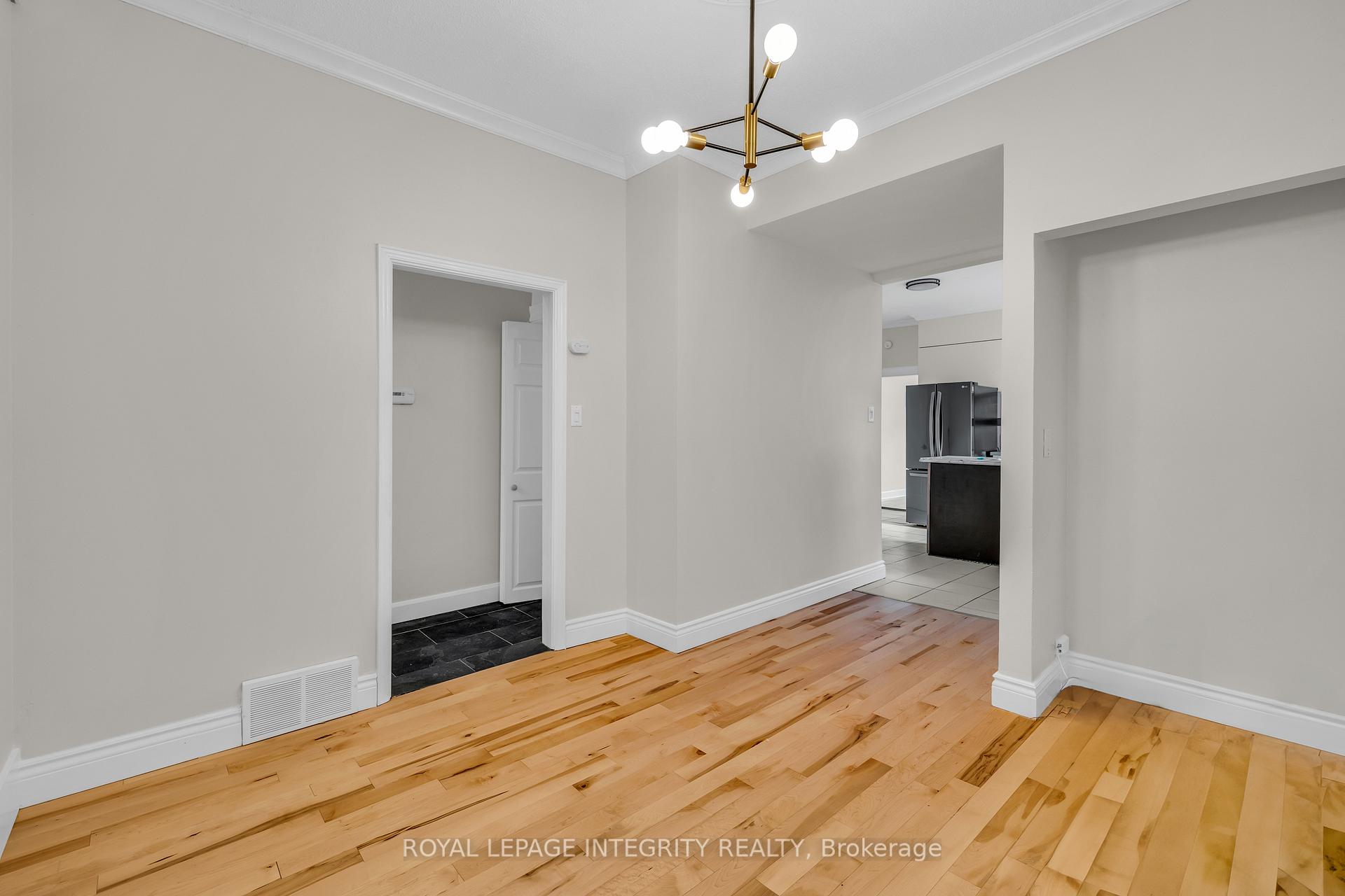 Photo 10 of Unit 1, 111 Spadina Avenue, Ottawa, Hintonburg — HOMEH