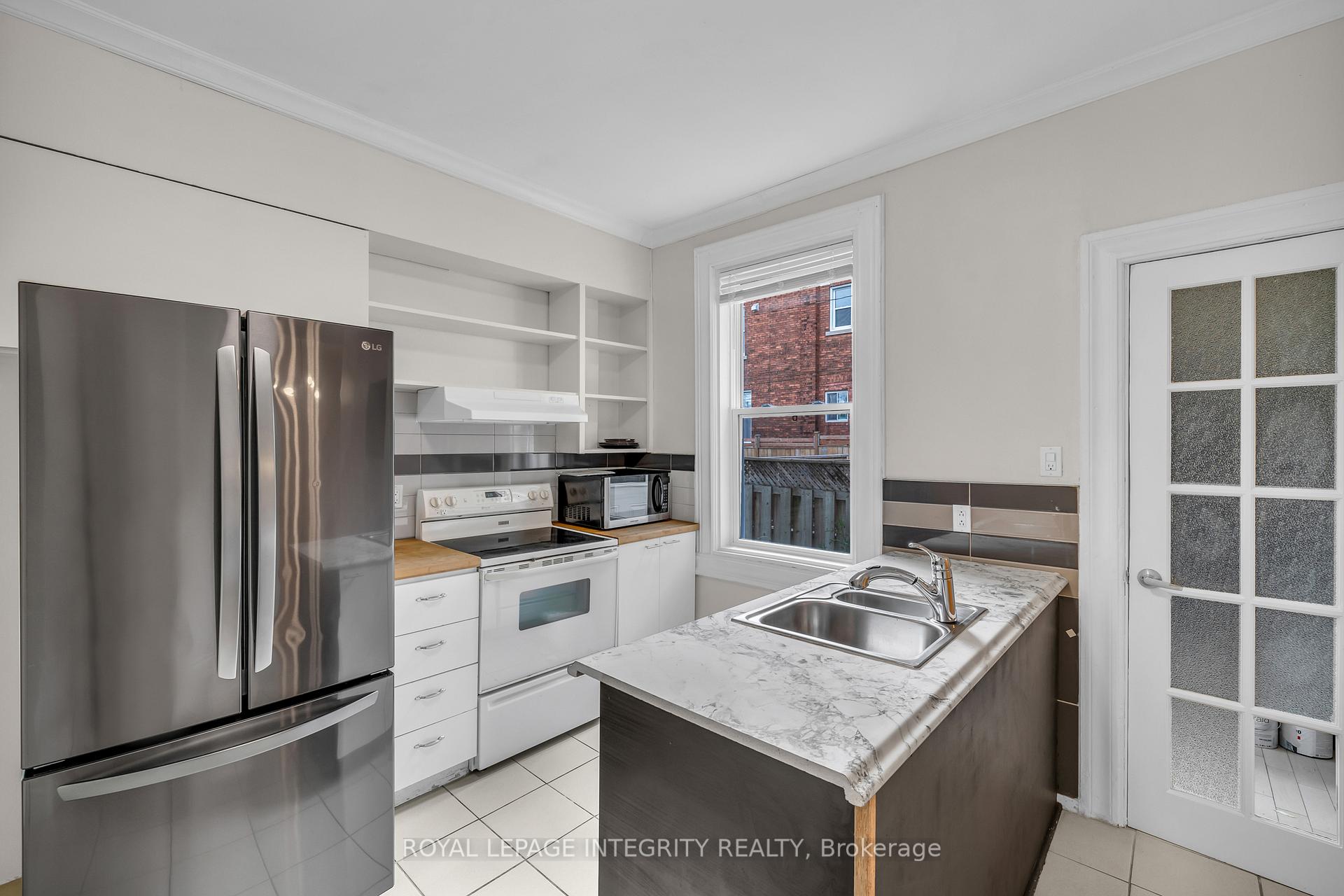 Photo 15 of Unit 1, 111 Spadina Avenue, Ottawa, Hintonburg — HOMEH
