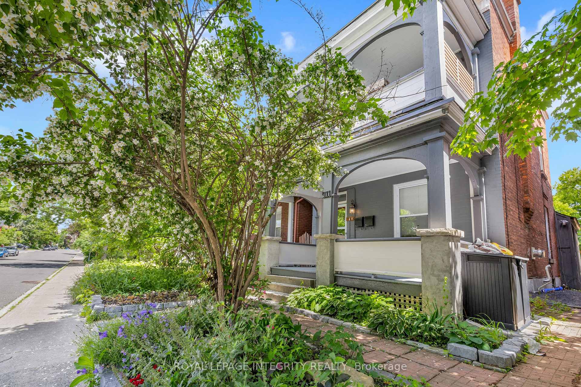 Photo 1 of Unit 2, 111 Spadina Avenue, Ottawa, Hintonburg — HOMEH