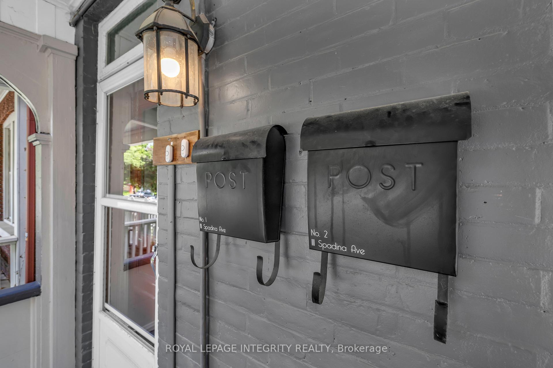 Photo 3 of Unit 2, 111 Spadina Avenue, Ottawa, Hintonburg — HOMEH