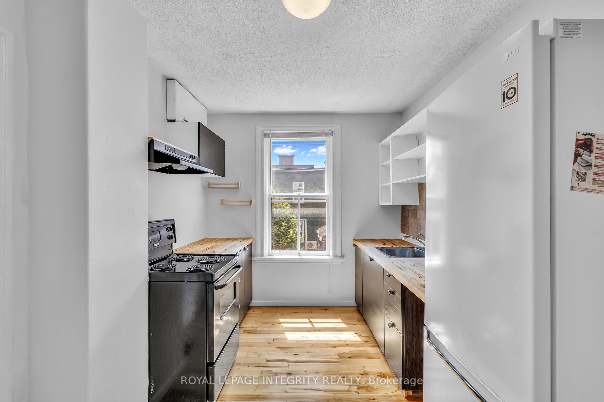 Photo 13 of Unit 2, 111 Spadina Avenue, Ottawa, Hintonburg — HOMEH