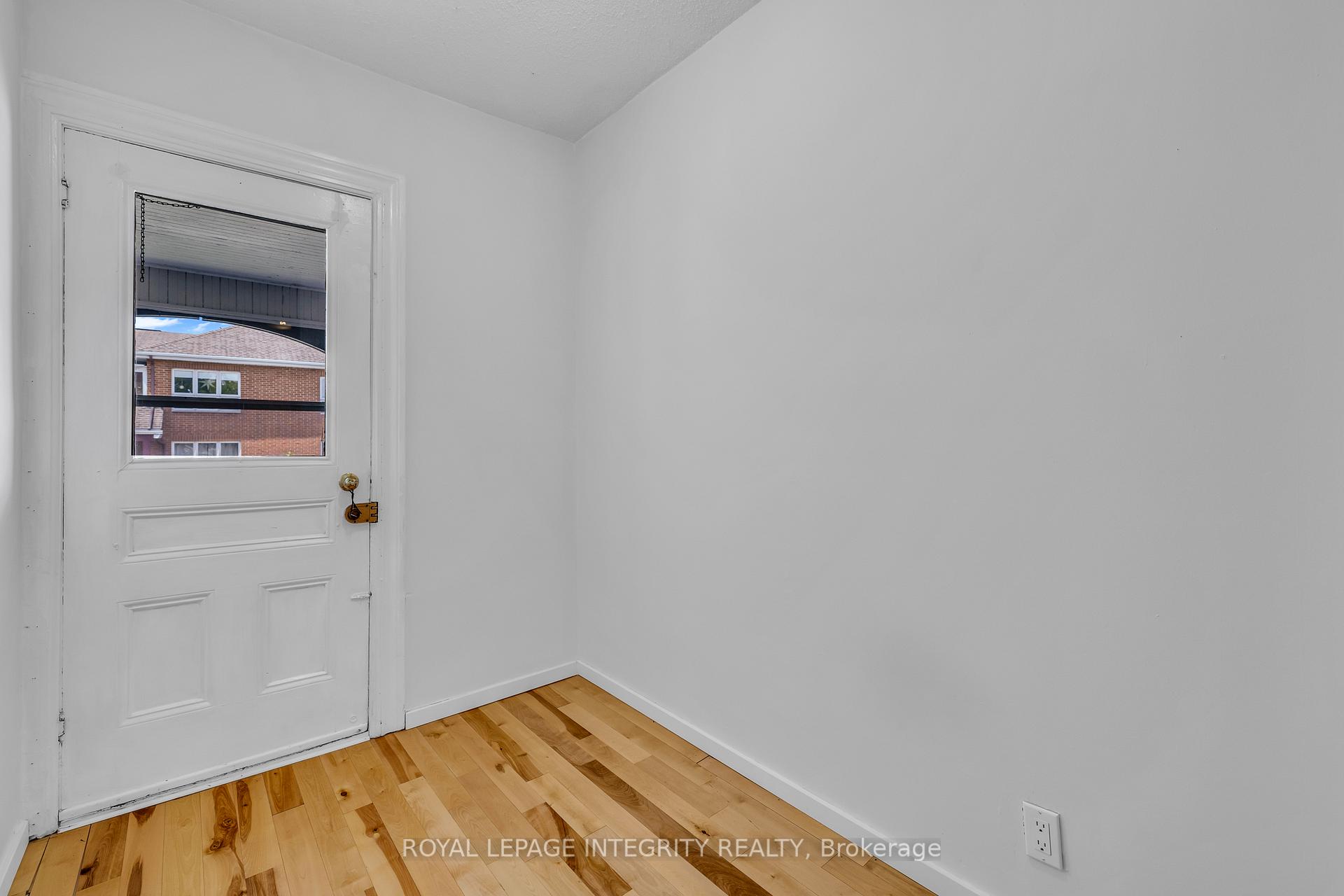 Photo 23 of Unit 2, 111 Spadina Avenue, Ottawa, Hintonburg — HOMEH