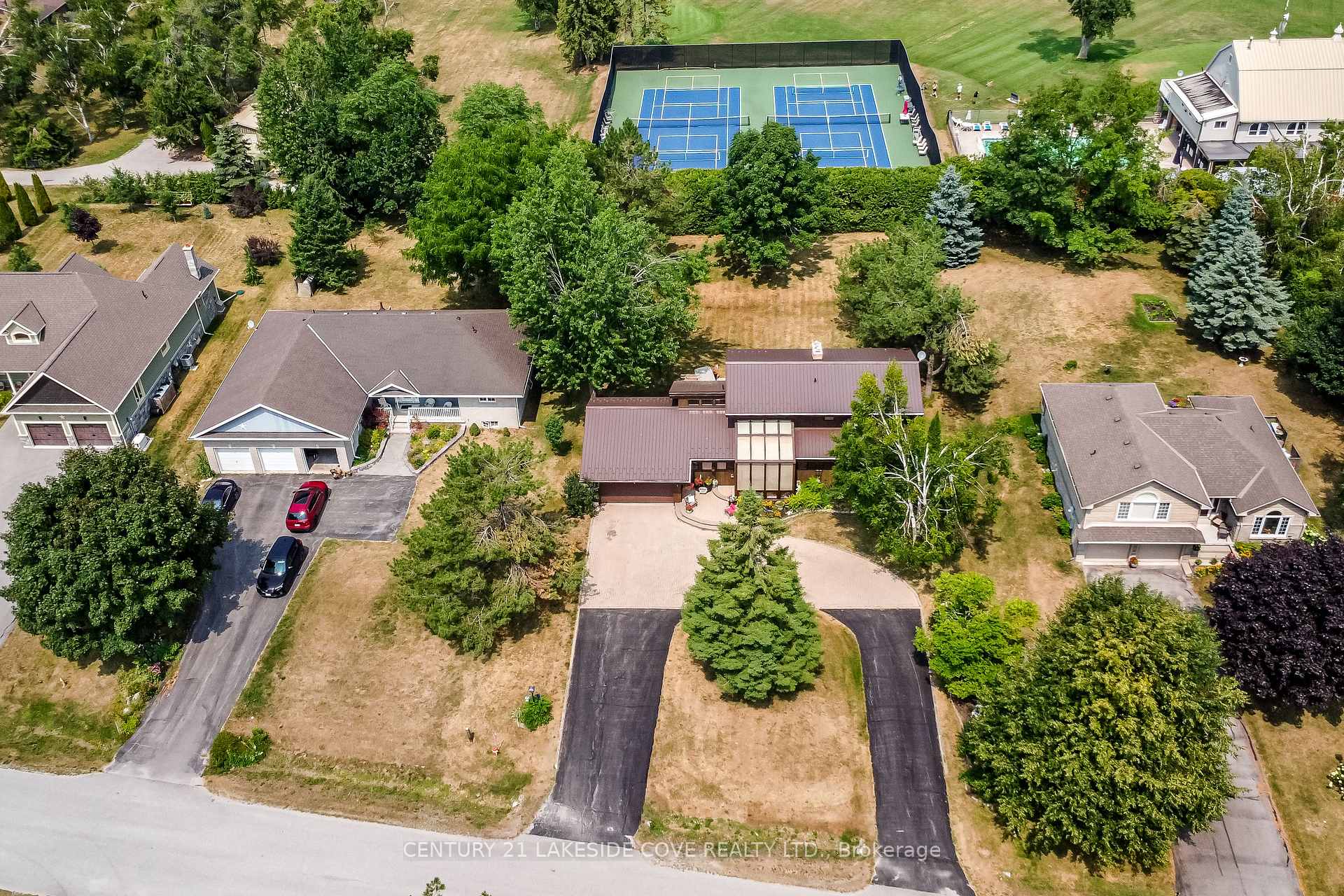 Photo 4 of 135 Bayshore Drive, Ramara, Rural Ramara — HOMEH