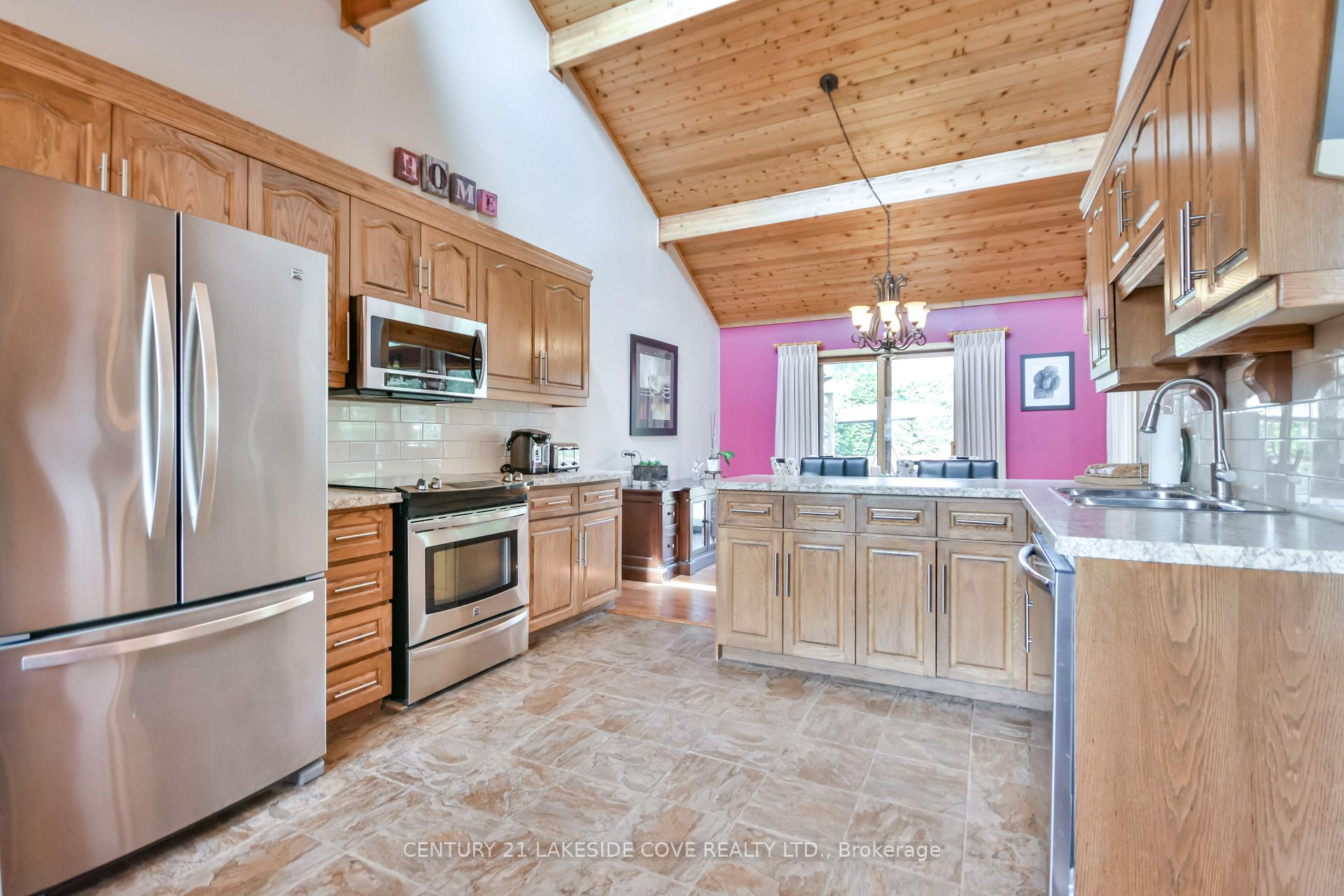 Photo 19 of 135 Bayshore Drive, Ramara, Rural Ramara — HOMEH