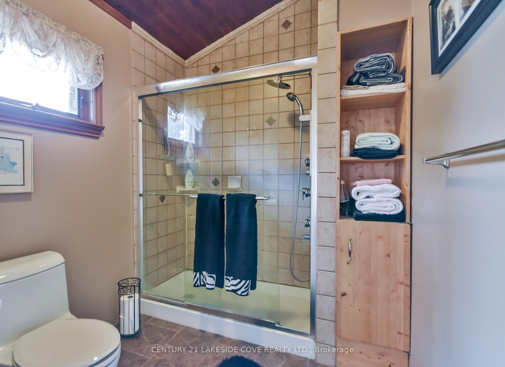 Photo 33 of 135 Bayshore Drive, Ramara, Rural Ramara — HOMEH
