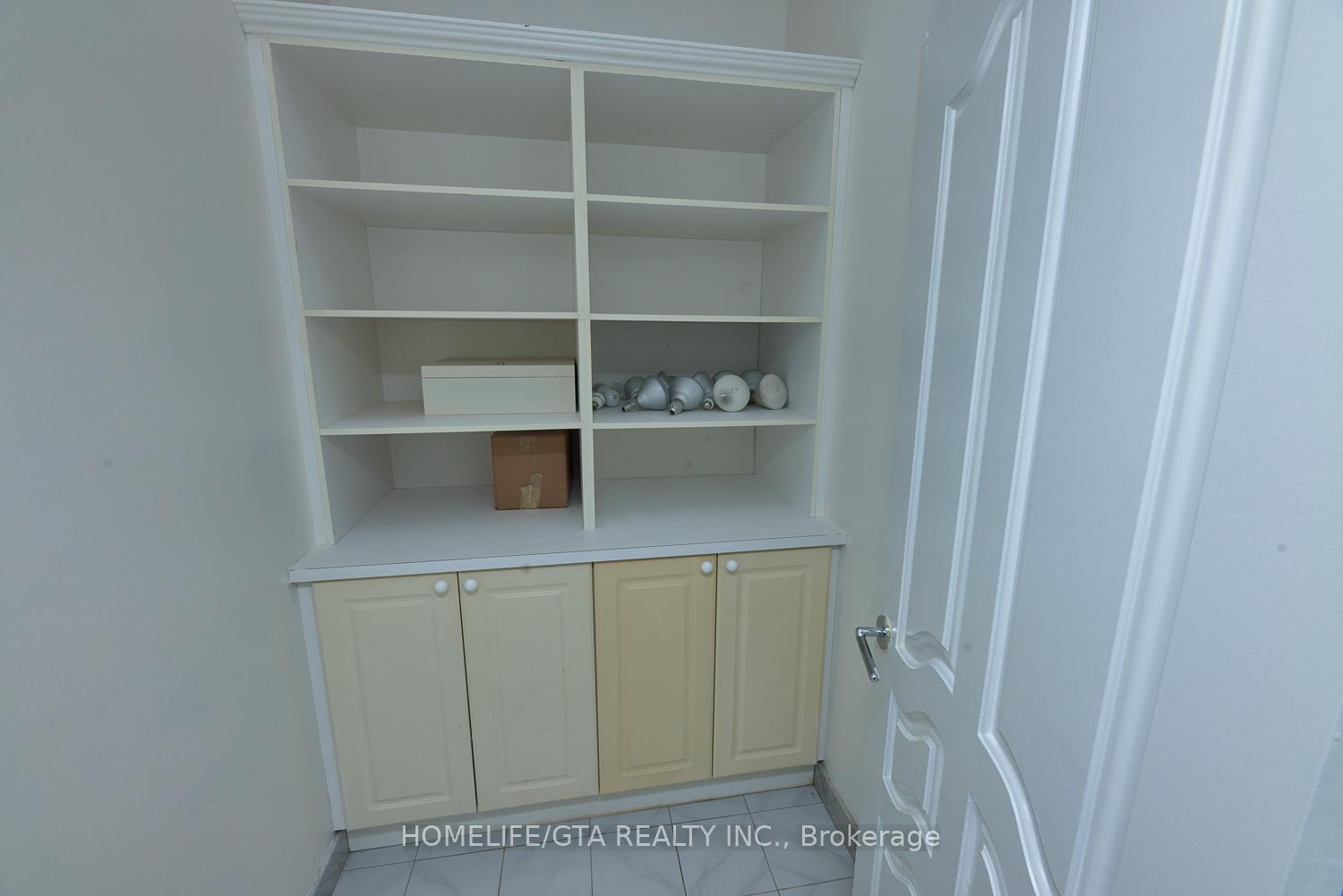 Photo 32 of Unit Main Floor, 12331 Weston Road, Vaughan, Kleinburg — HOMEH