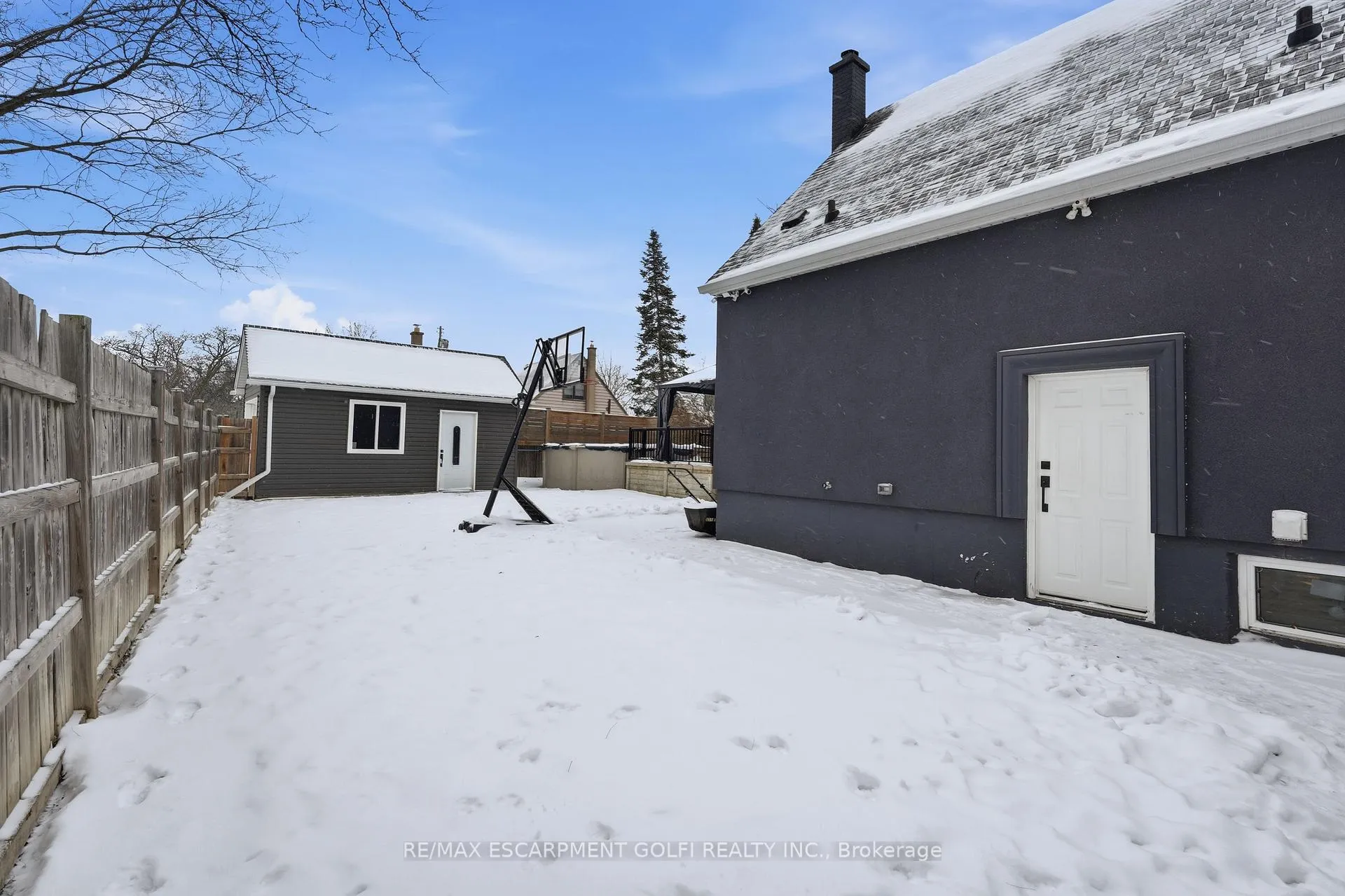 Photo 50 of 189 East 43rd Street, Hamilton, Sunninghill — HOMEH