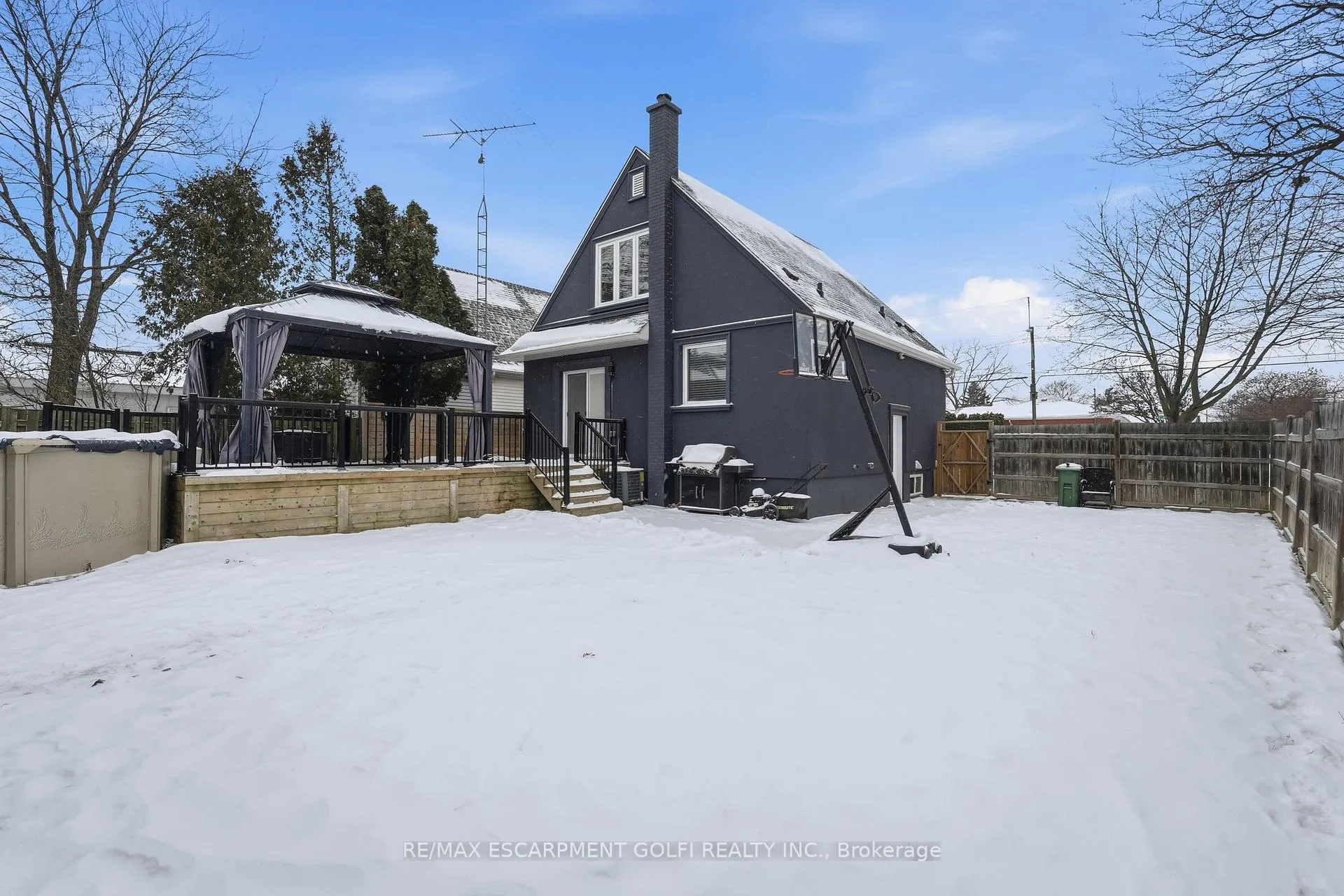 Photo 56 of 189 East 43rd Street, Hamilton, Sunninghill — HOMEH