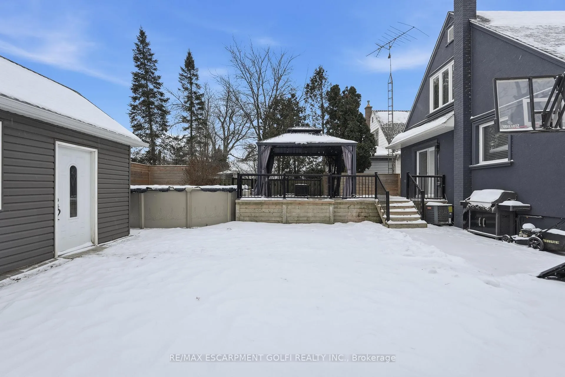 Photo 59 of 189 East 43rd Street, Hamilton, Sunninghill — HOMEH