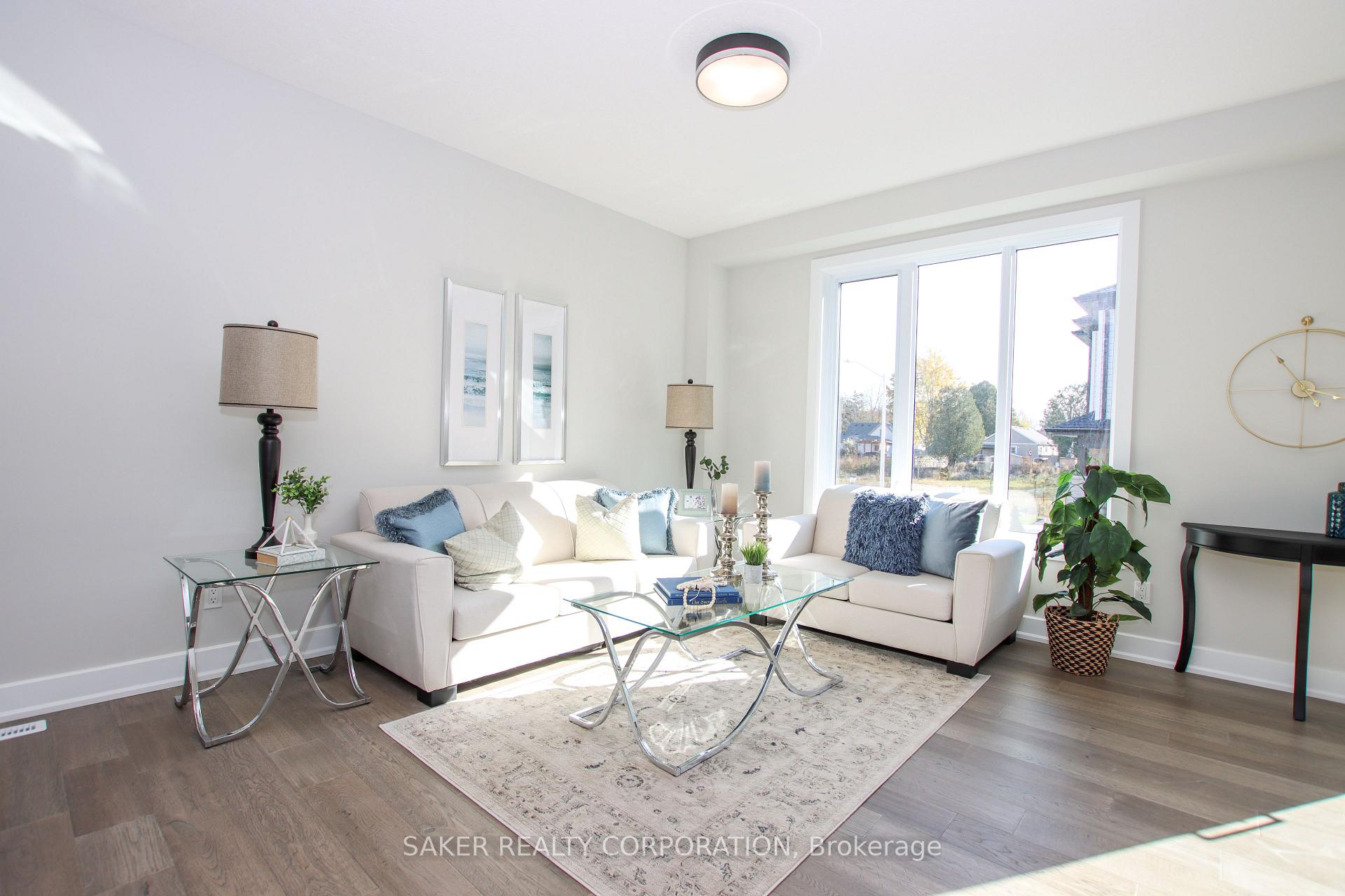 Photo 6 of 573 Regent Street, Strathroy-Caradoc, Mount Brydges — HOMEH