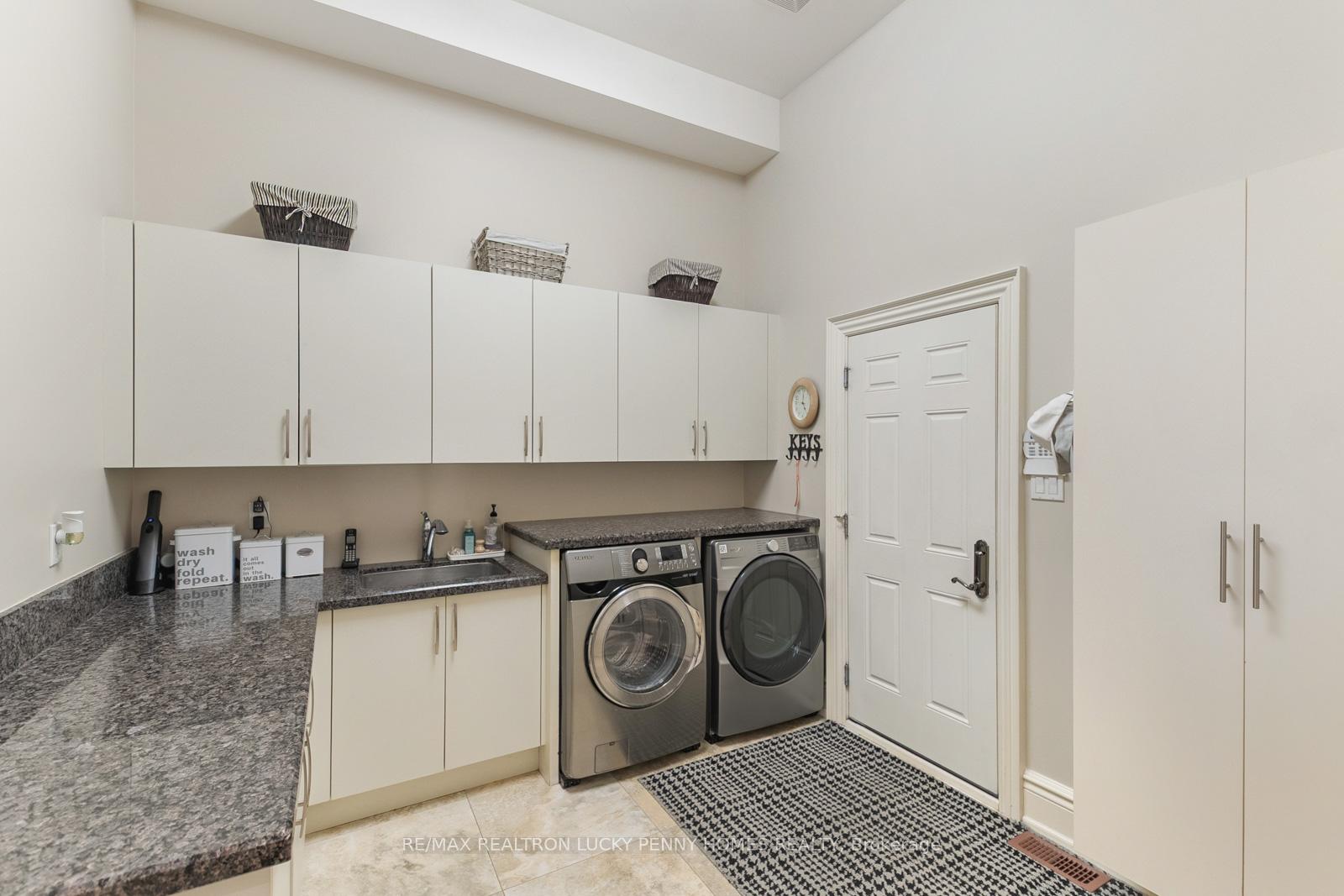 Photo 20 of 23 Hawkridge Avenue, Markham, Bullock — HOMEH
