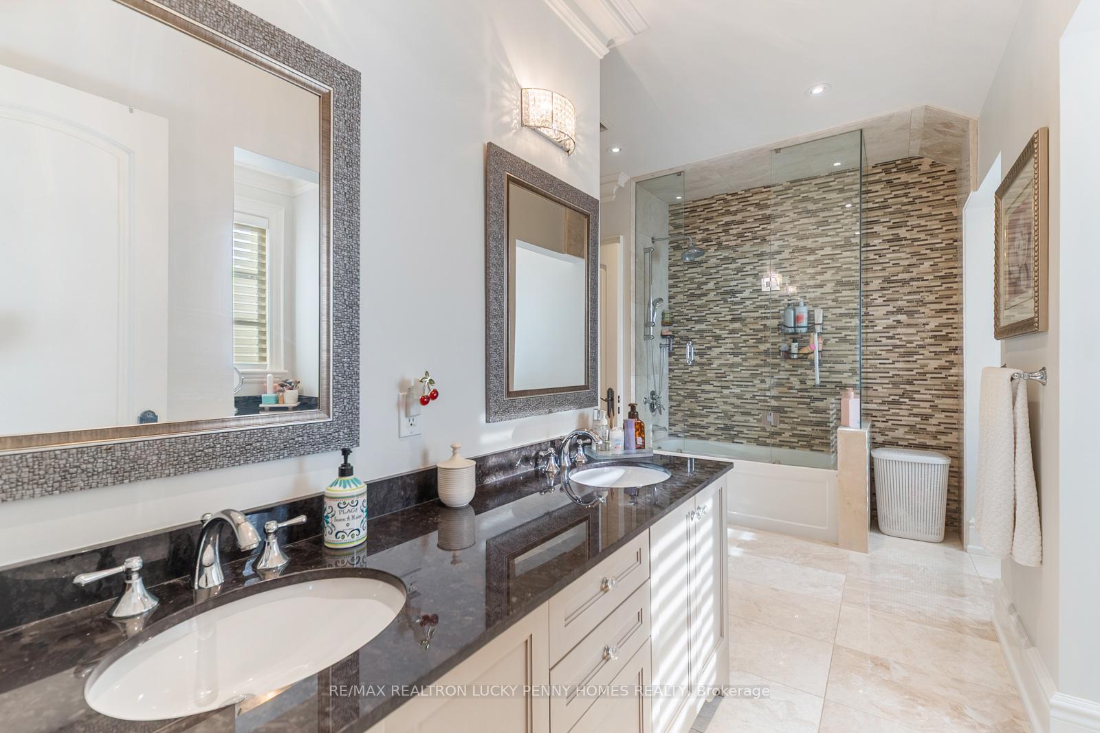 Photo 31 of 23 Hawkridge Avenue, Markham, Bullock — HOMEH