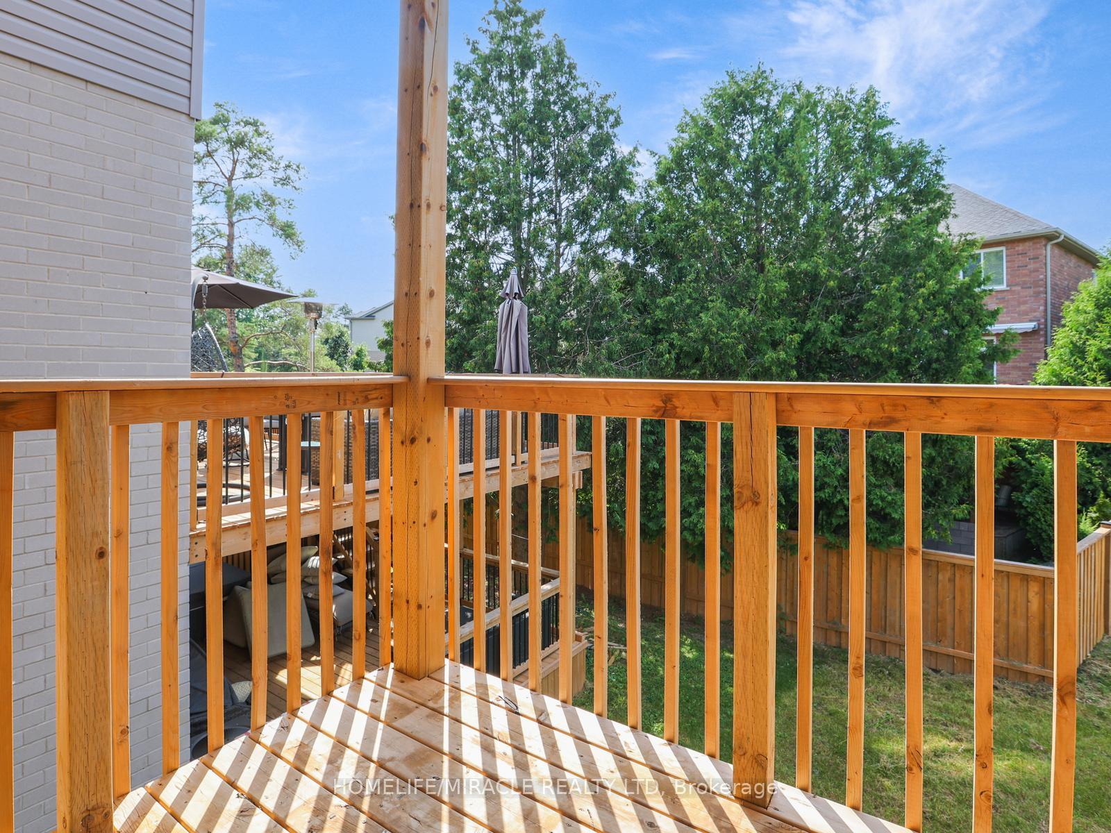 Photo 61 of 29 Ferris Circle, Guelph, Clairfields/Hanlon Business Park — HOMEH