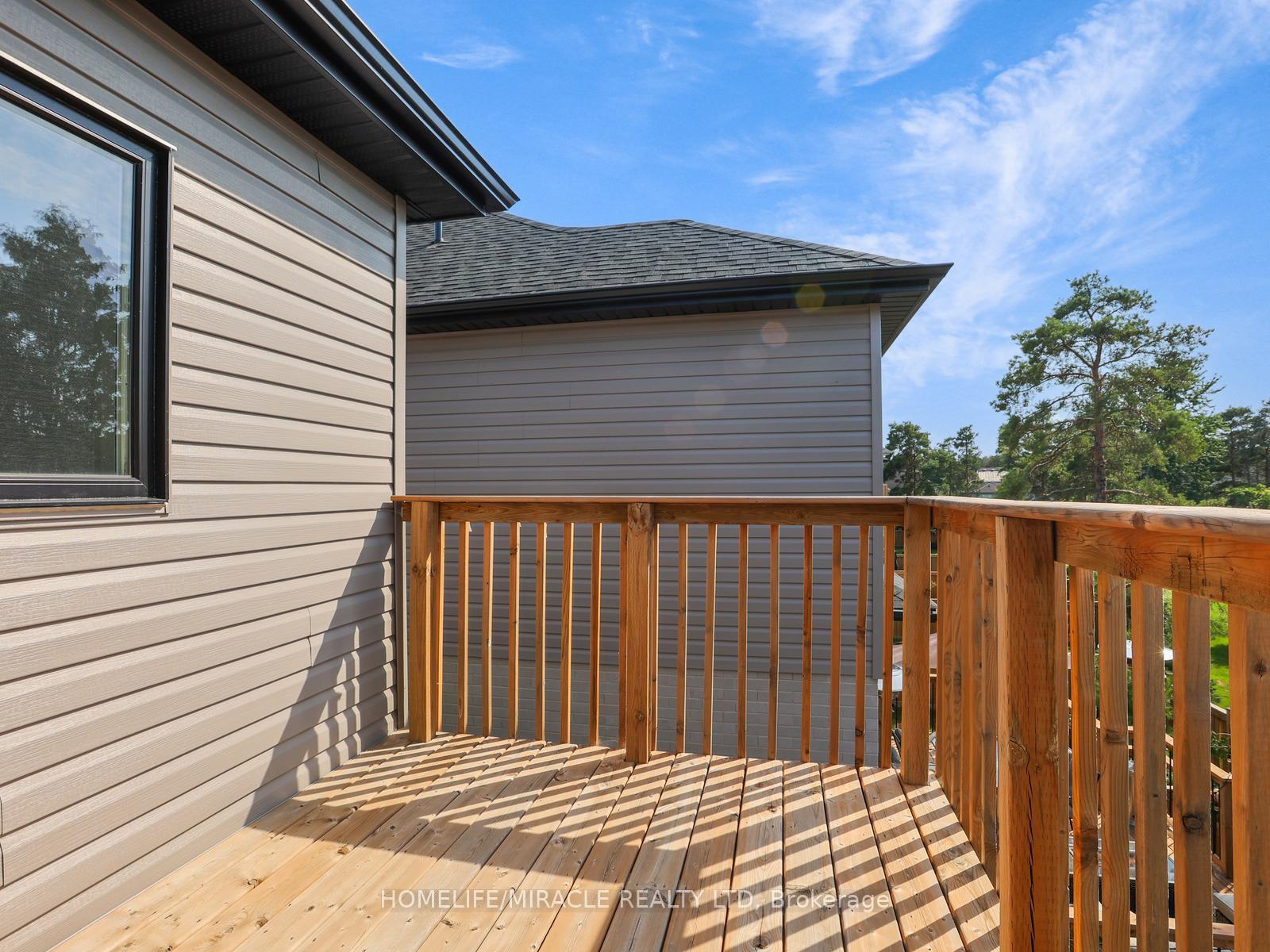 Photo 81 of 29 Ferris Circle, Guelph, Clairfields/Hanlon Business Park — HOMEH