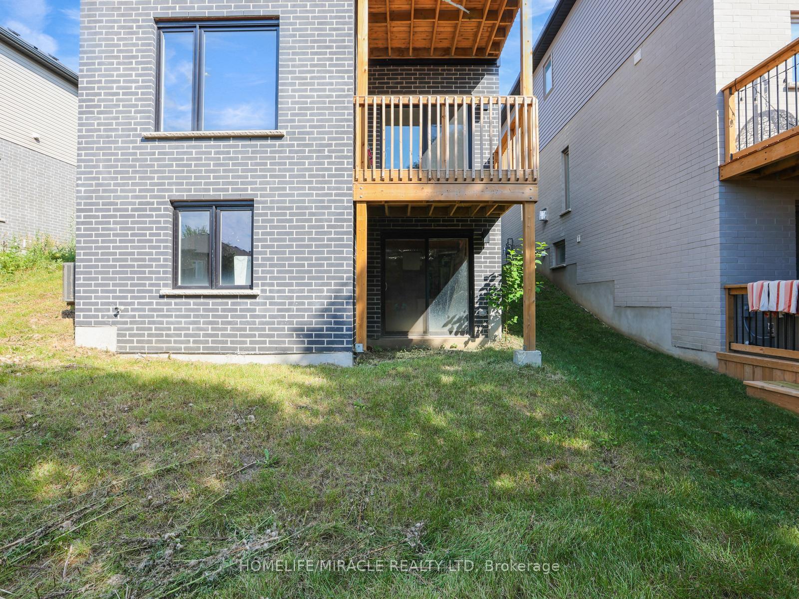 Photo 87 of 29 Ferris Circle, Guelph, Clairfields/Hanlon Business Park — HOMEH