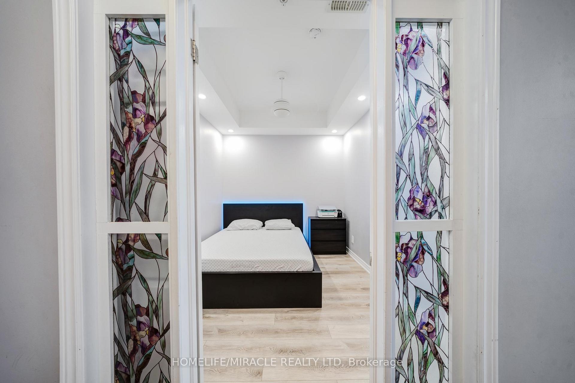 Photo 14 of Unit 303, 650 Gordon Street, Whitby, Port Whitby — HOMEH