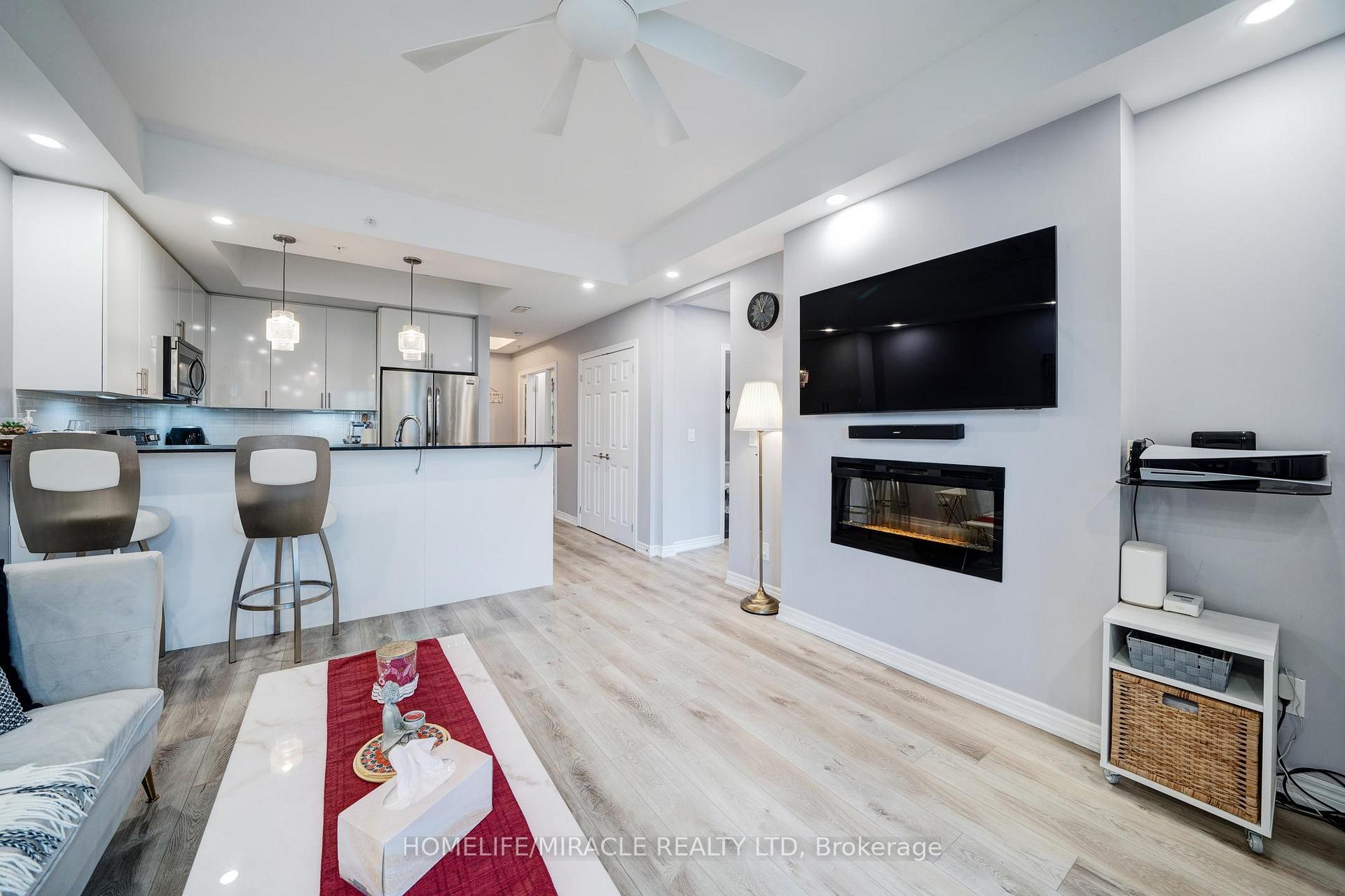 Photo 26 of Unit 303, 650 Gordon Street, Whitby, Port Whitby — HOMEH