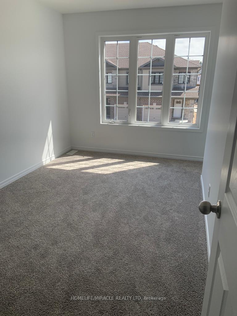 Photo 18 of Unit 48, 135 Hardcastle Drive, Cambridge, Blair Road — HOMEH