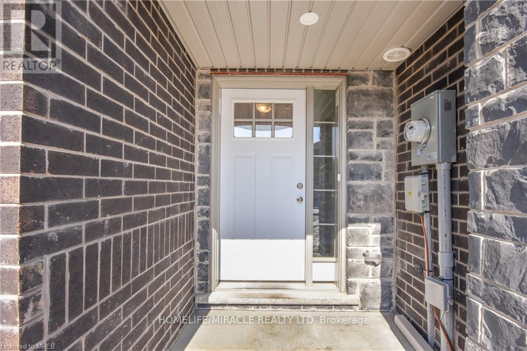 Photo 3 of Unit 48, 135 Hardcastle Drive, Cambridge, Blair Road — HOMEH