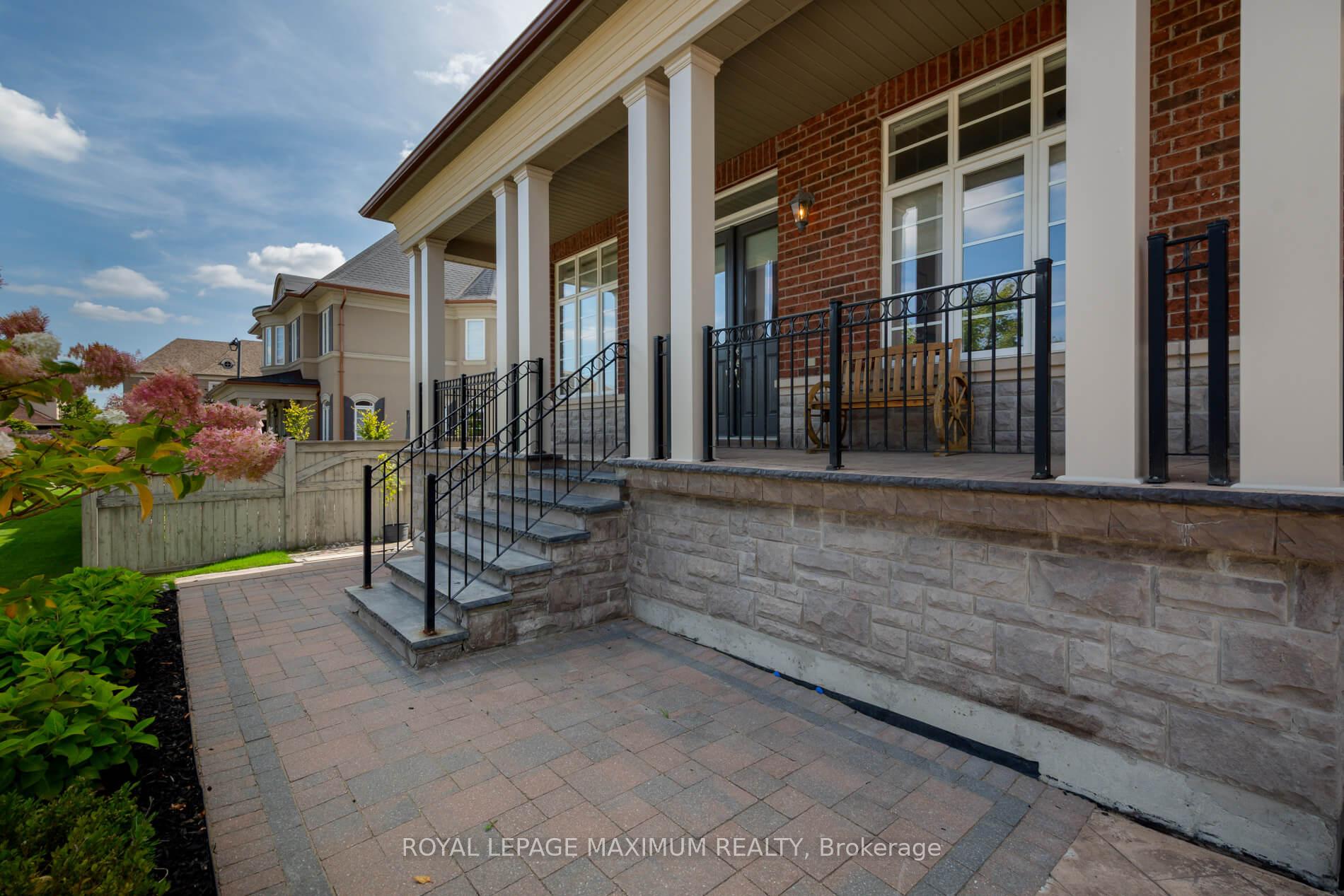 Photo 4 of 4 Blue Beech Trail, King, Nobleton — HOMEH