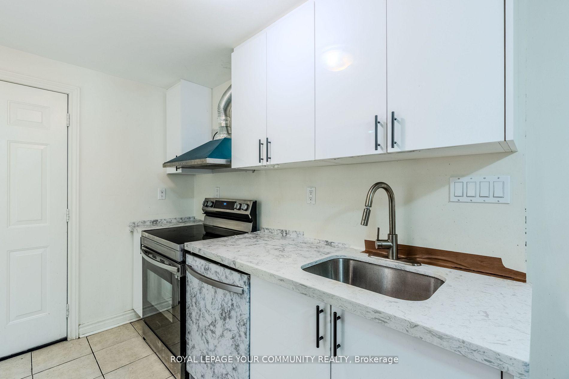 Photo 24 of 22 Panama Place, Brampton, Bram East — HOMEH