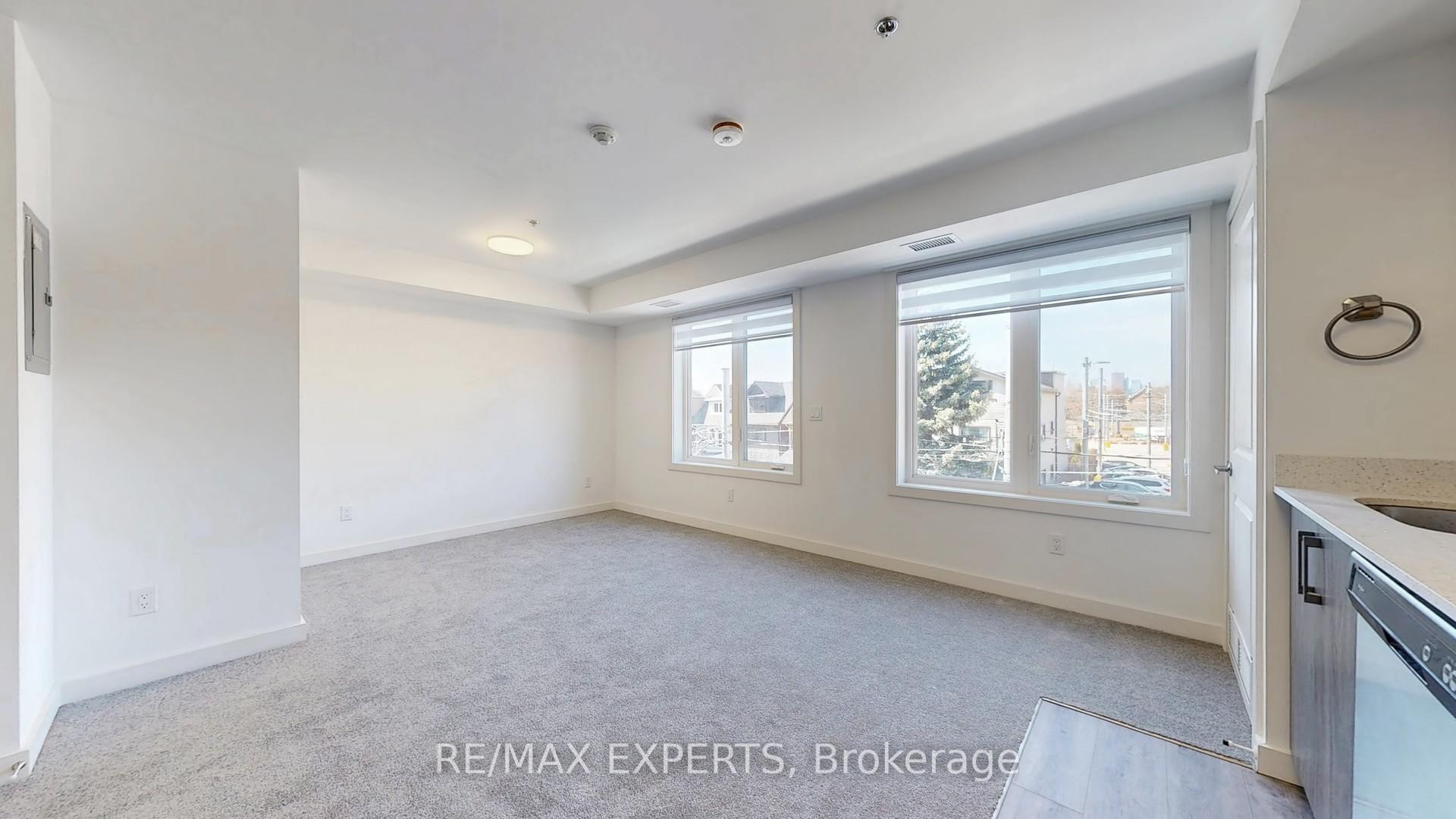 Photo 8 of Unit 405, 45 Connaught Avenue, Toronto, Greenwood-Coxwell — HOMEH