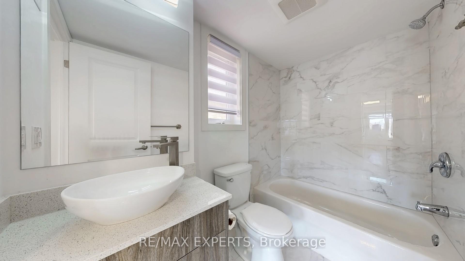 Photo 11 of Unit 405, 45 Connaught Avenue, Toronto, Greenwood-Coxwell — HOMEH