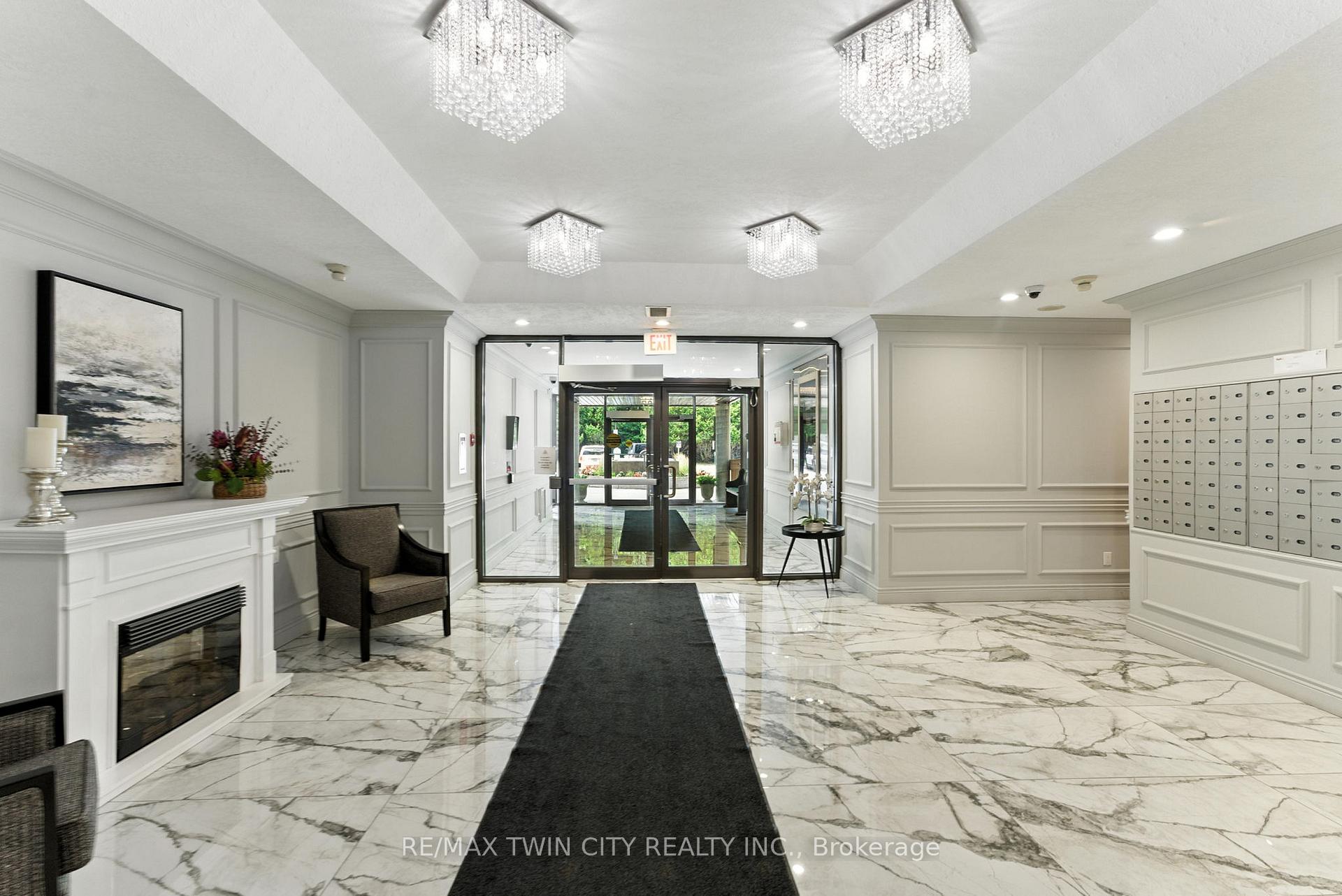 Photo 26 of Unit 1104, 237 King Street W, Cambridge — HOMEH
