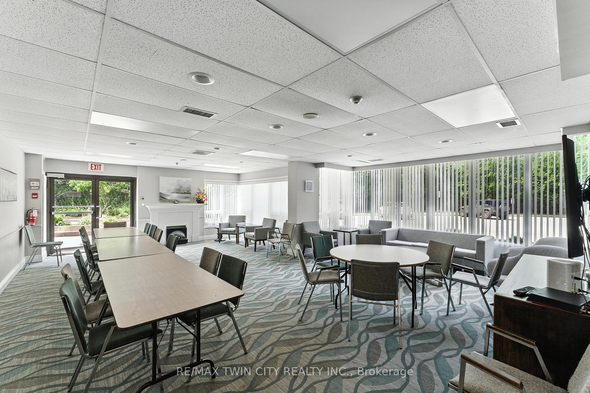 Photo 38 of Unit 1104, 237 King Street W, Cambridge — HOMEH